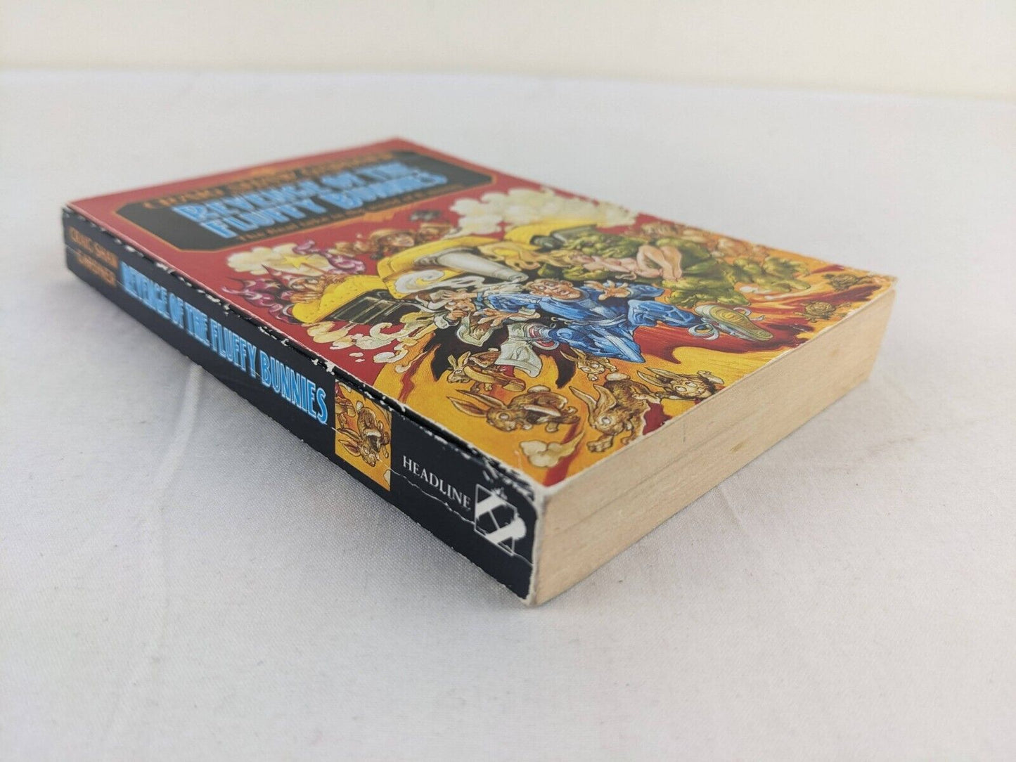 Revenge of the fluffy bunnies by Craig Shaw Gardner 1990 Cineverse Cycle