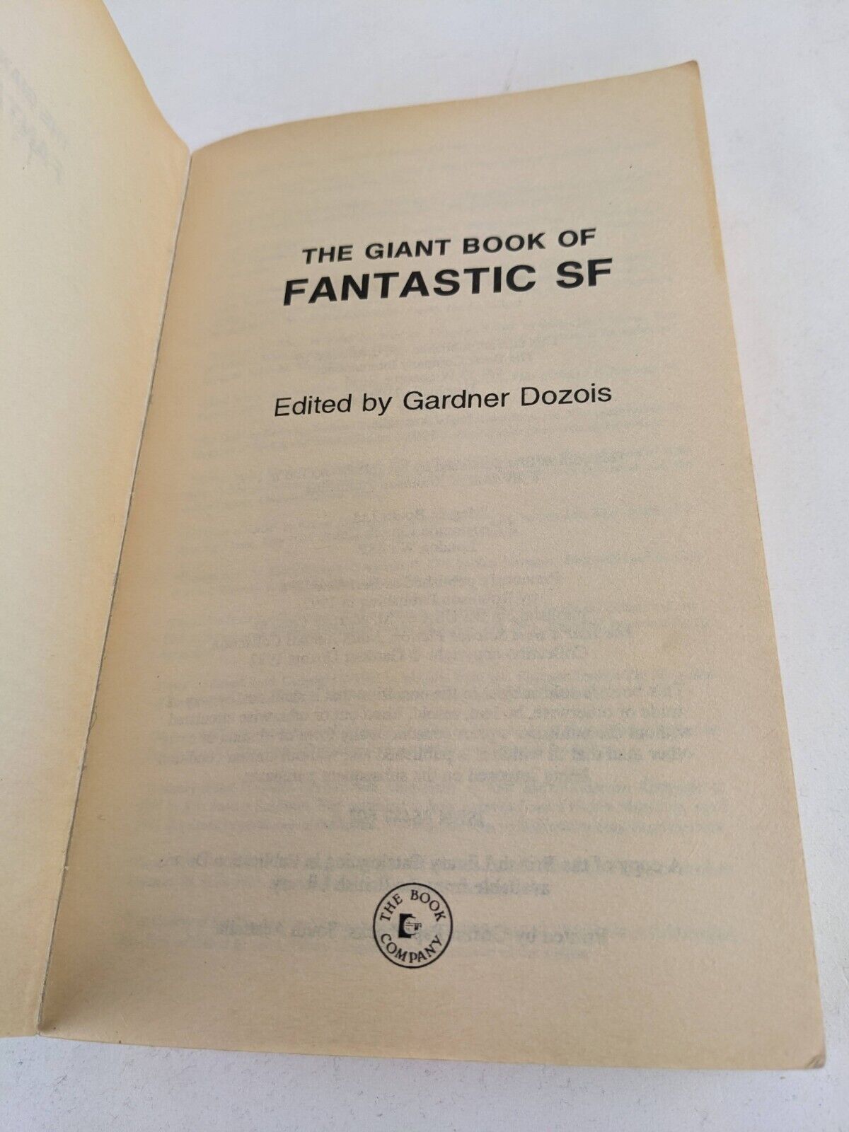 The giant book of fantastic SF edited by Gardner Dozois 1995