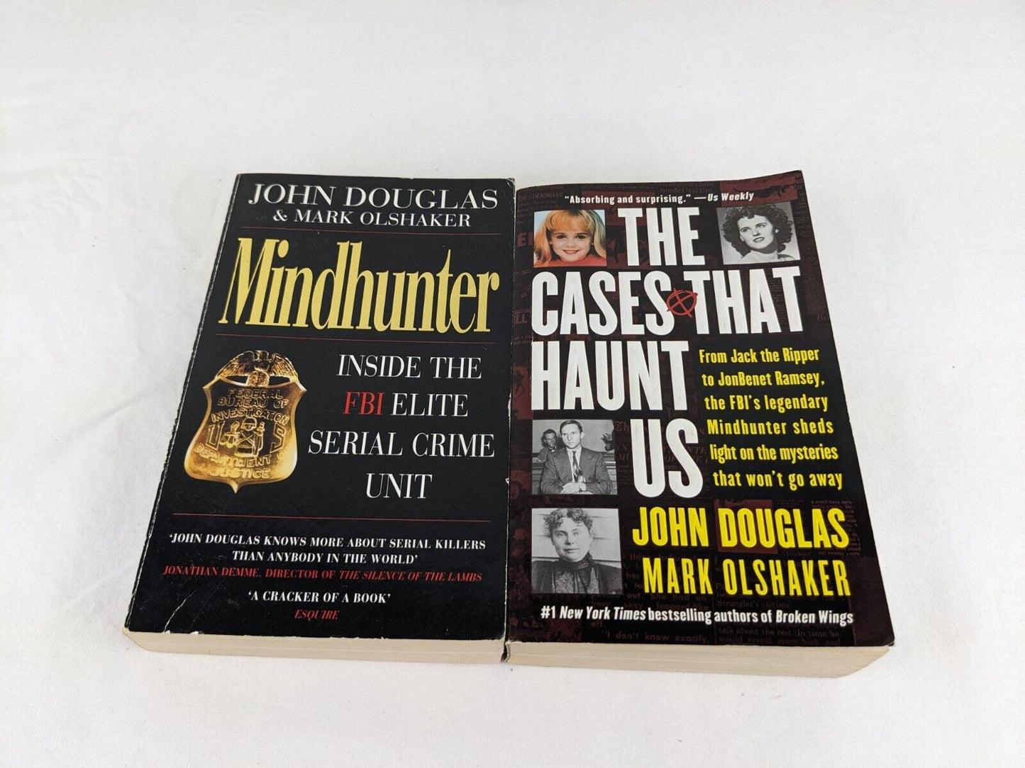 Mindhunter / cases that haunt us by John Douglas & Mark Olshaker 1997