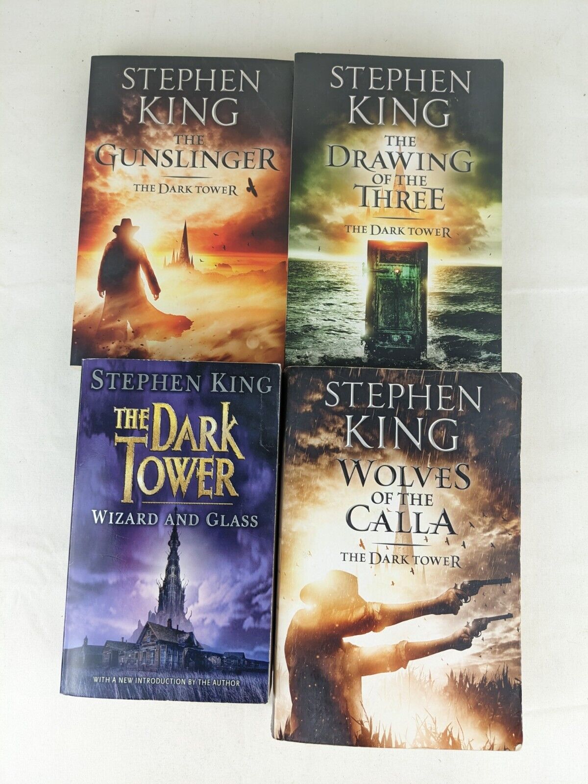 The dark tower books x 4 by Stephen King Gunslinger, Drawing, glass & Calla 2012