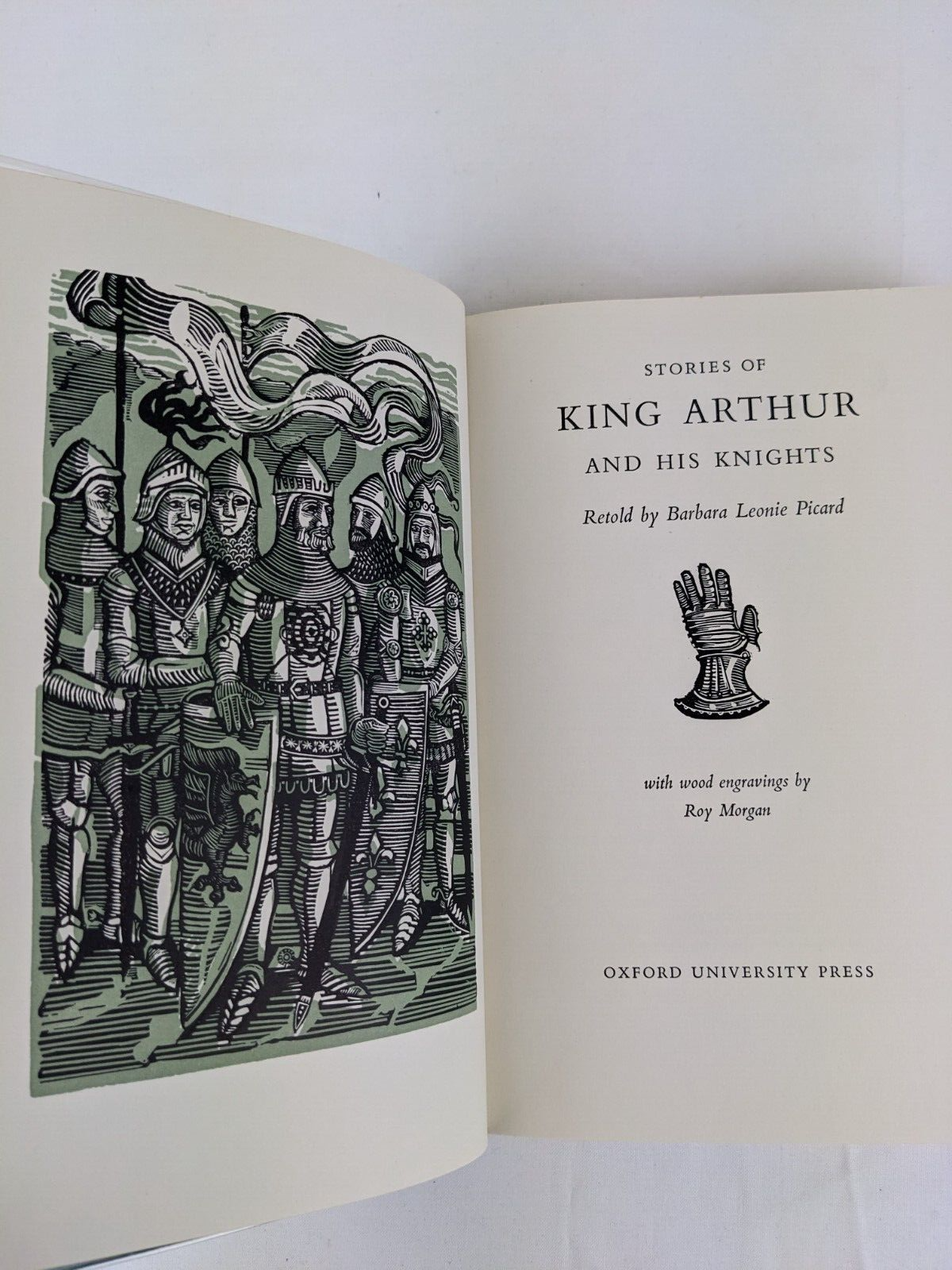 Stories of King Arthur and his Knights by Barbara Leonie Picard hardcover 1957