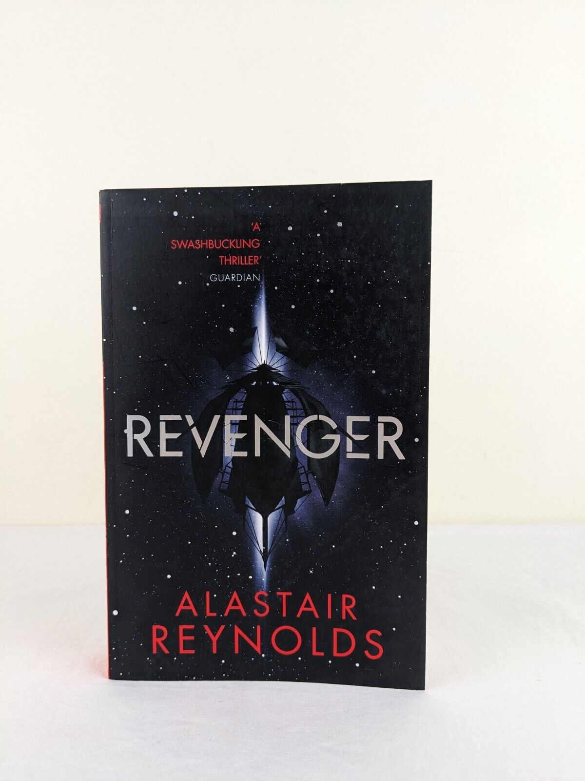 Revenger by Alastair Reynolds 2016 Revenger series