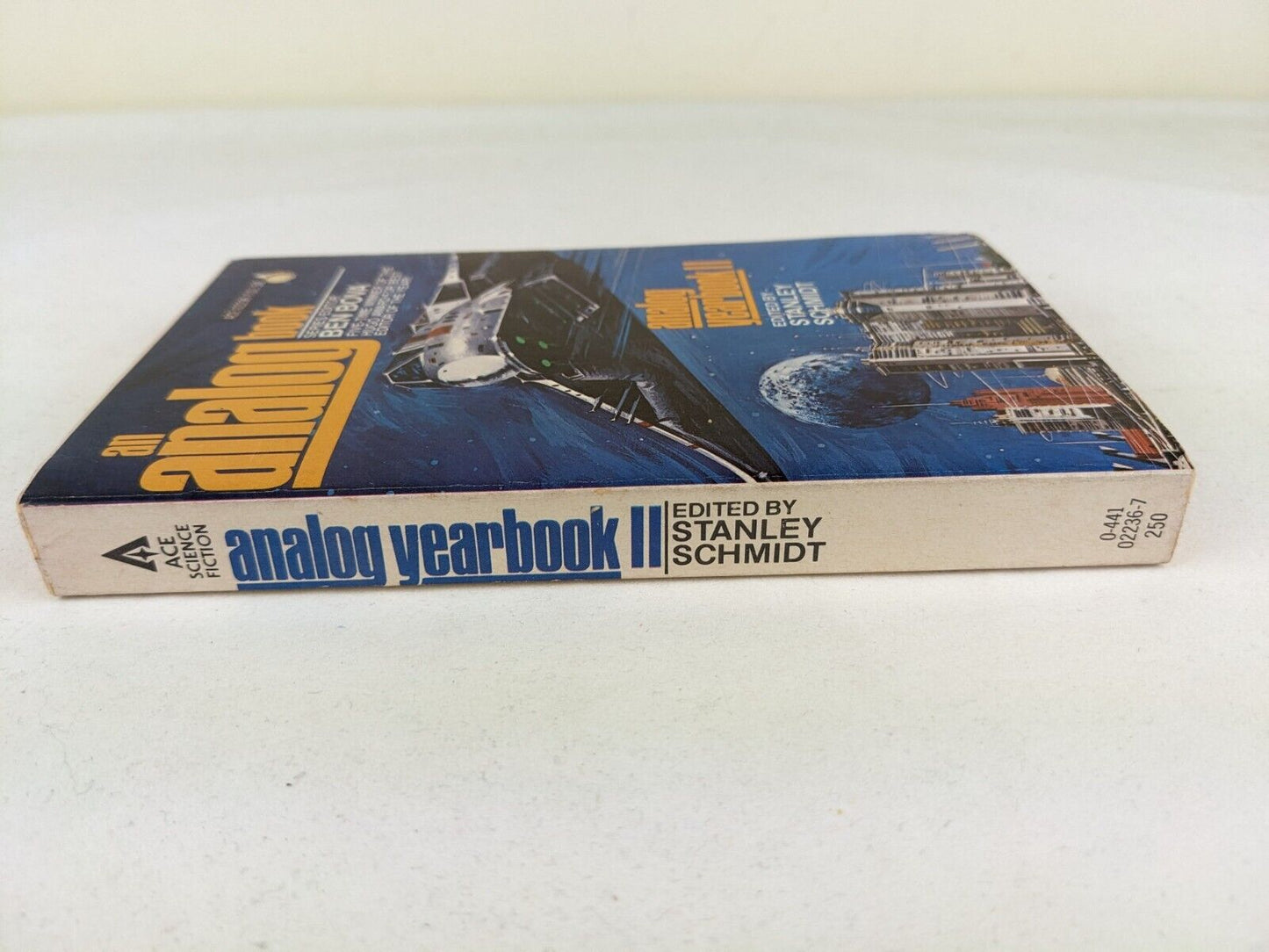 Analog yearbook II edited by Stanley Schmidt 1981 First Ace printing