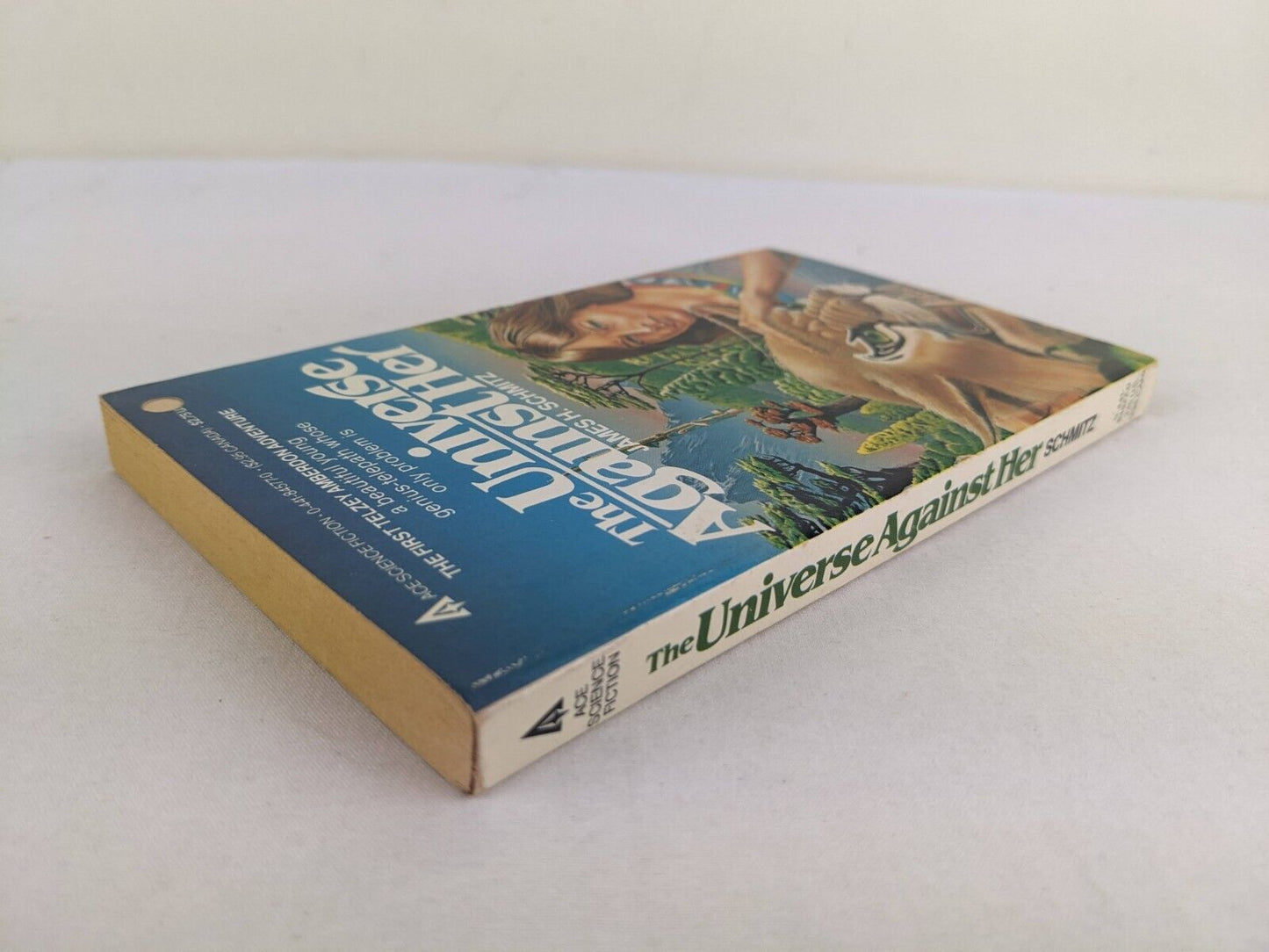 The universe against her by James H. Schmitz 1984 Telzey and Trigger