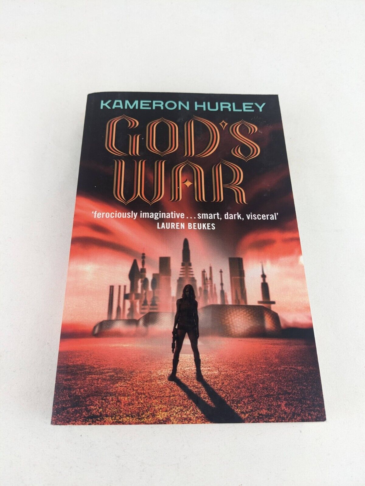 God's war by Kameron Hurley 2014 Bel Dame Apocrypha