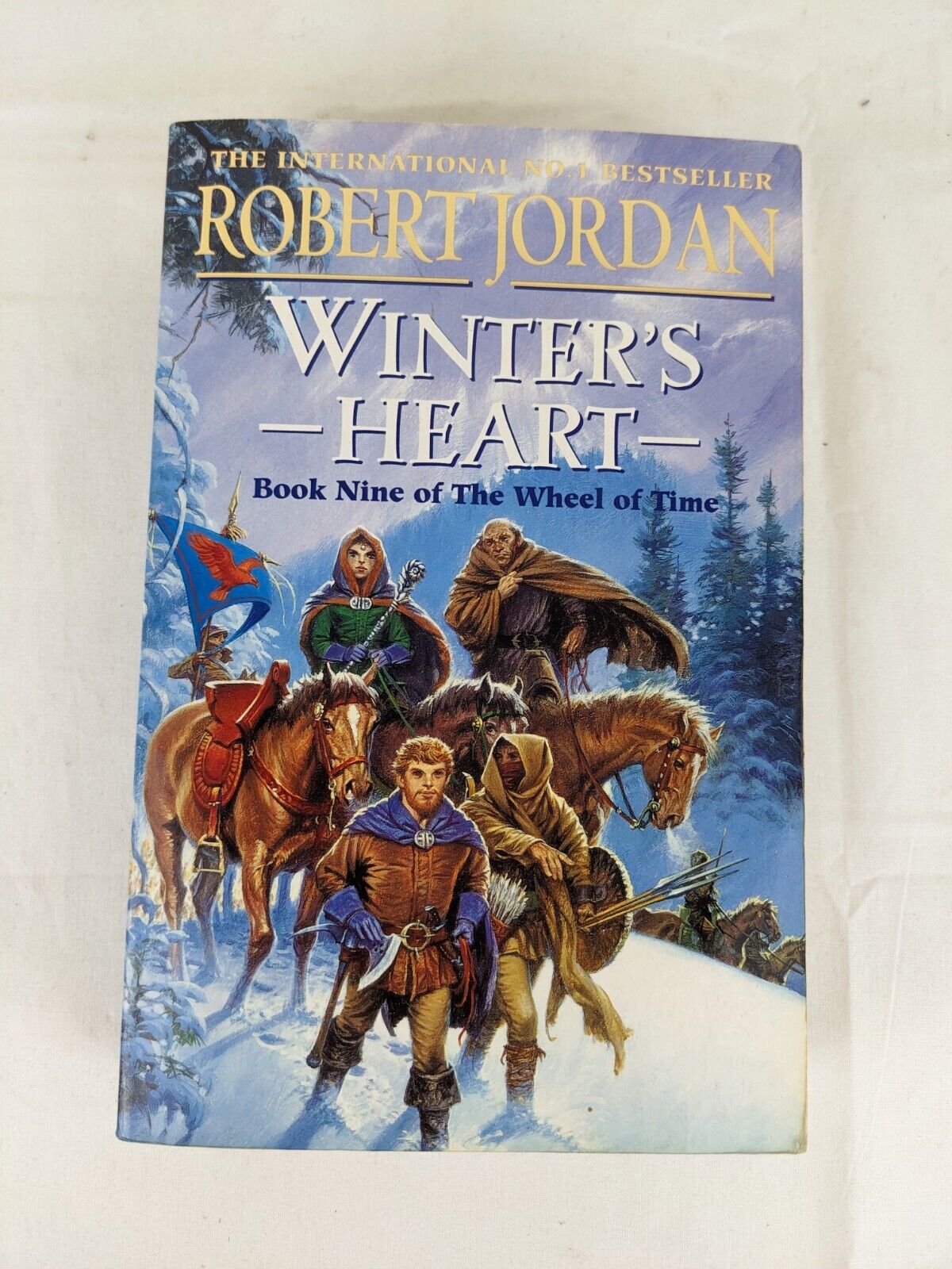 Winter's heart by Robert Jordan large Paperback wheel of time book 9 - 2000