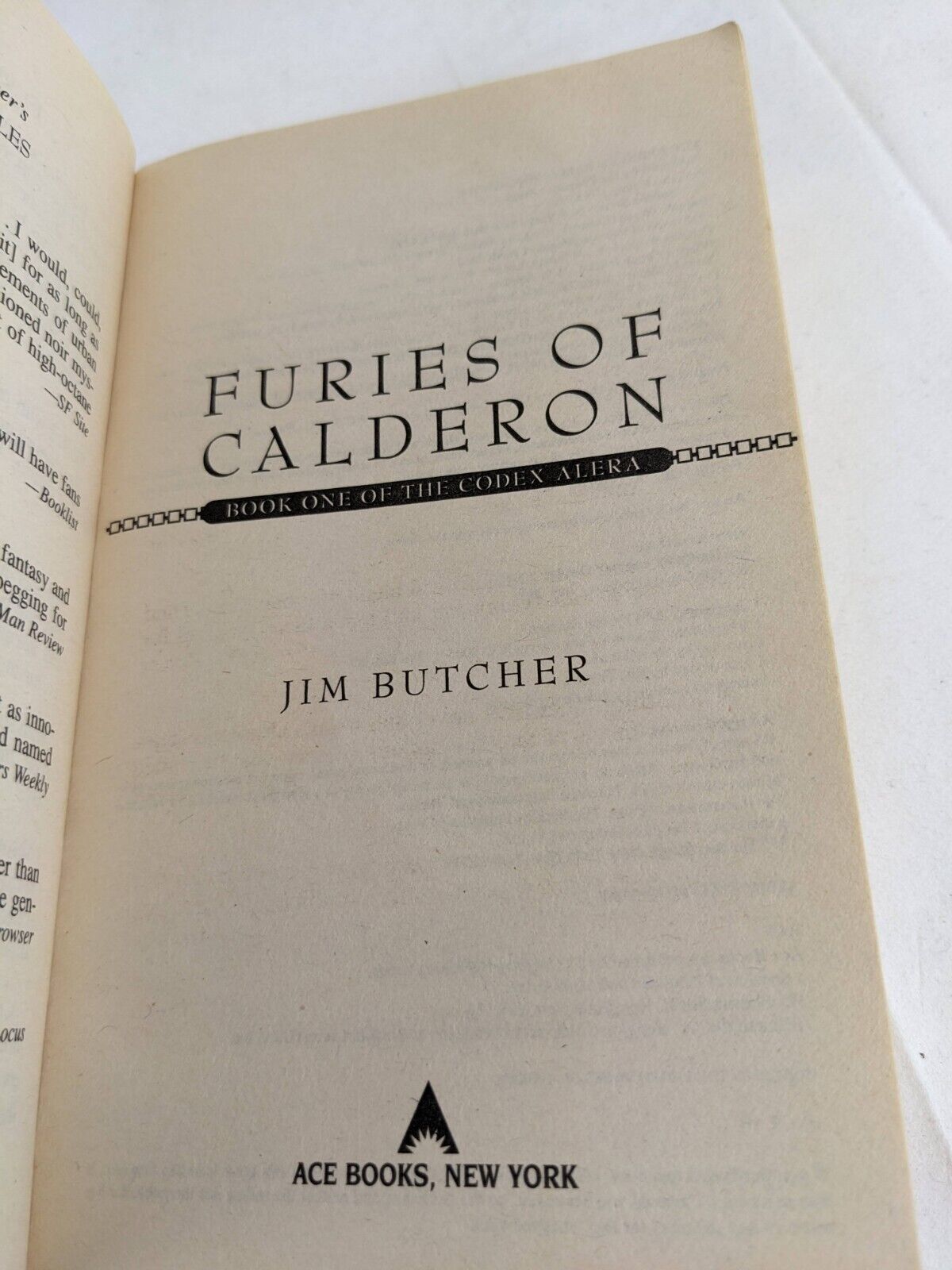 Codex Alera 1-3 by Jim Butcher 2005 Furies of Calderon, Academ's fury & Cursor