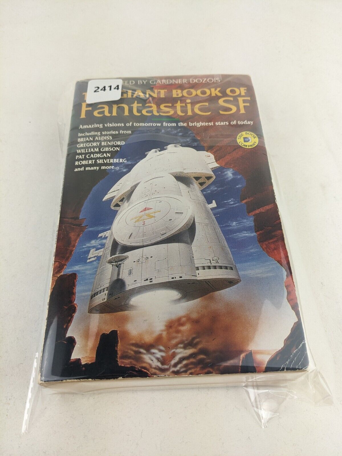 The giant book of fantastic SF edited by Gardner Dozois 1995