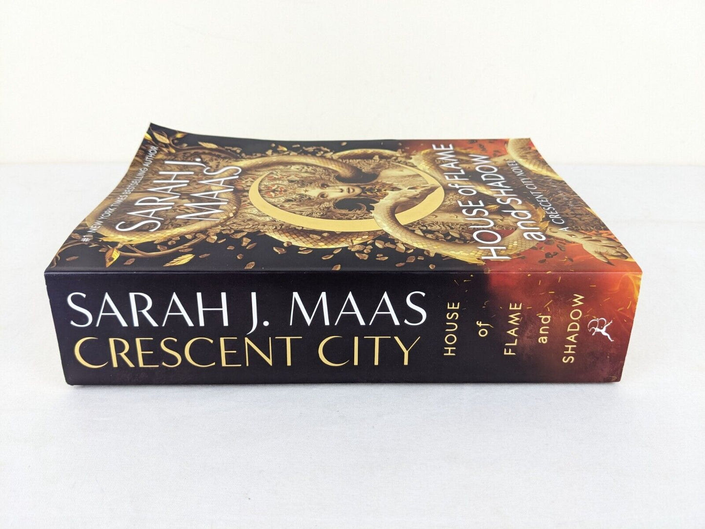 House of flame and shadow by Sarah J. Maas 2024 Crescent City