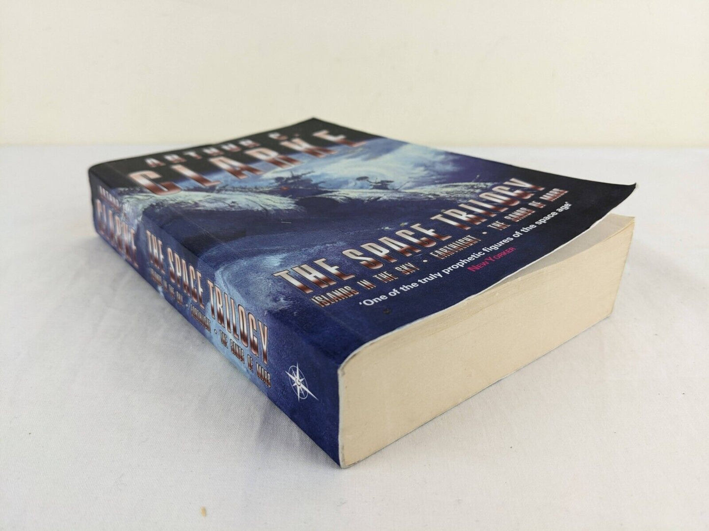 The space trilogy by Arthur Clarke 2001 Islands in sky, Earthlight, Sands Mars