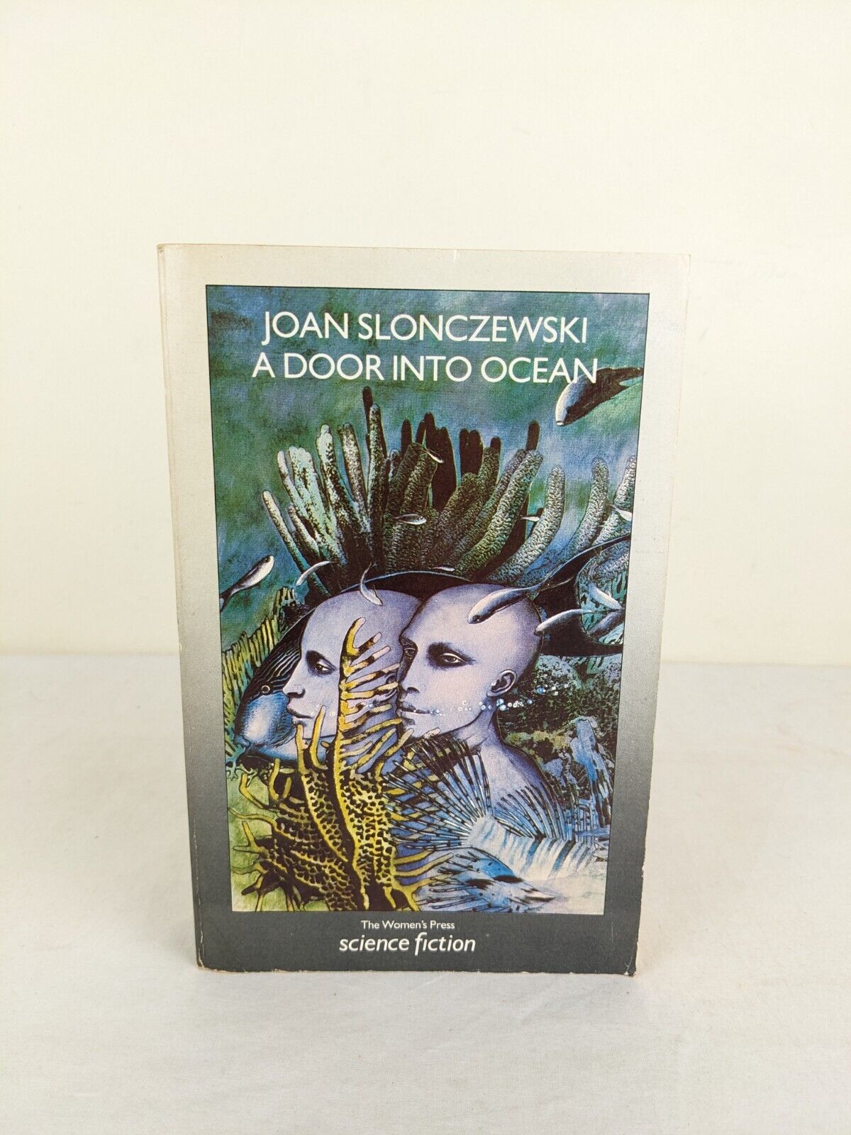 A door into ocean by Joan Slonczewski 1987 Women's press science fiction