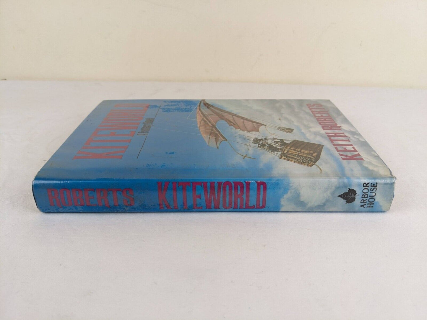 Kiteworld by Keith Roberts 1986 US First Edition Hardcover Arbor House