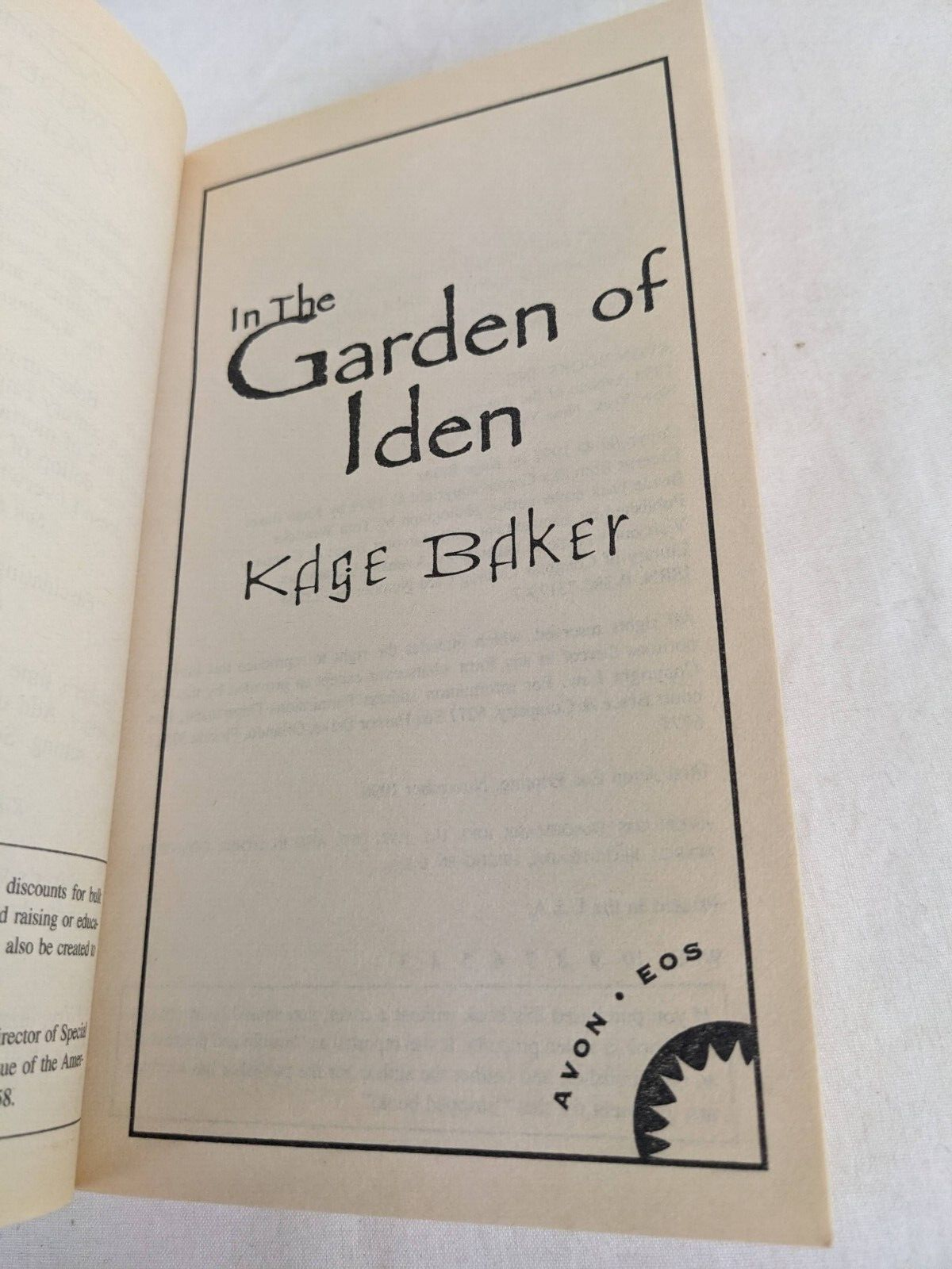 The company x3 by Kage Baker - Garden of Iden, Coyote, Mendoza 1998