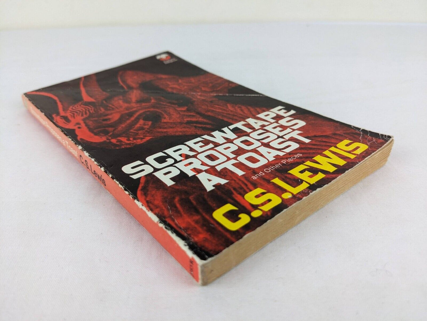 Screwtape proposes a toast and other pieces by C.S. Lewis 1976 Fontana edition