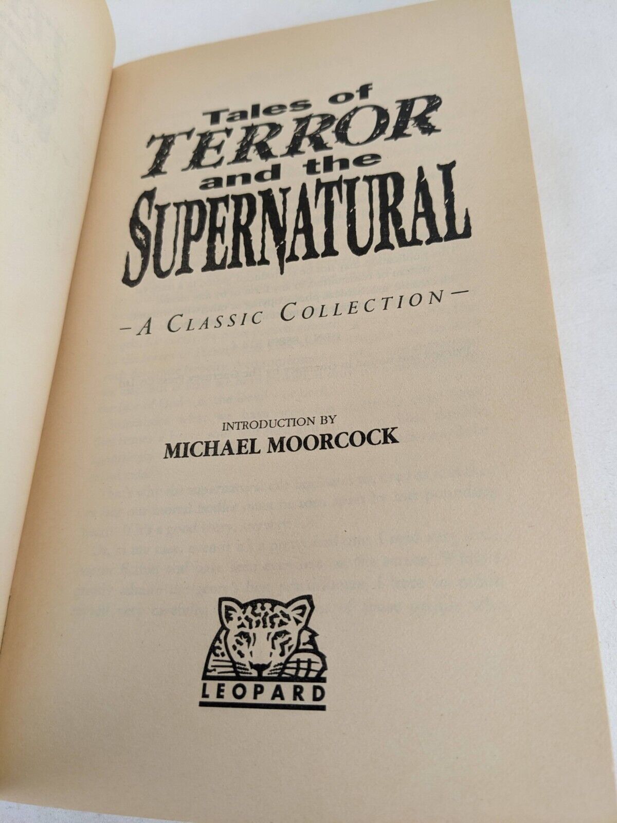 Tales of terror and the supernatural introduced by Michael Moorcock 1996