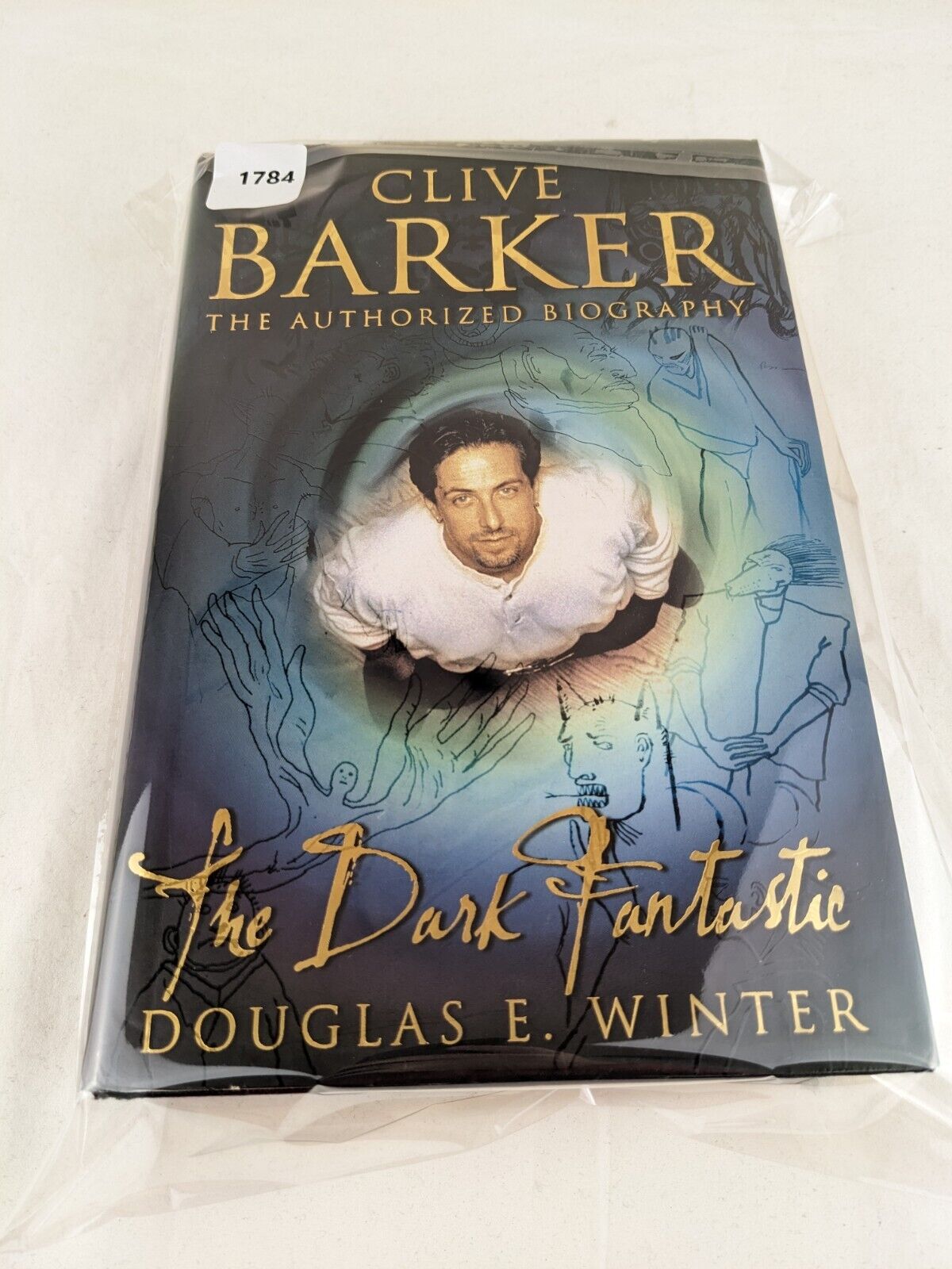 The dark Fantastic - Clive Barker biography by Douglas E. Winter Hardcover 2001