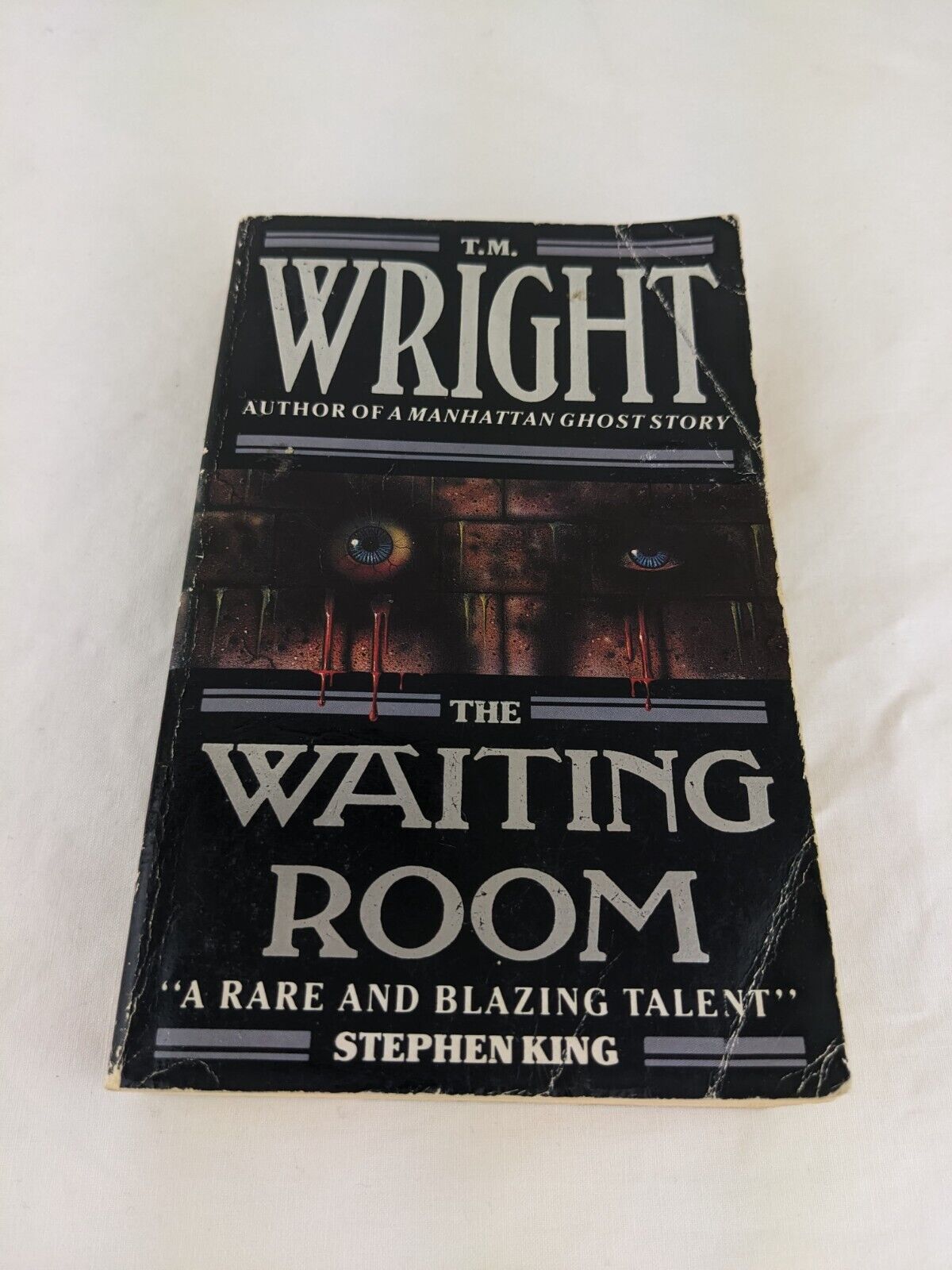 The waiting room by T.M. Wright 1990 Gollancz Horror