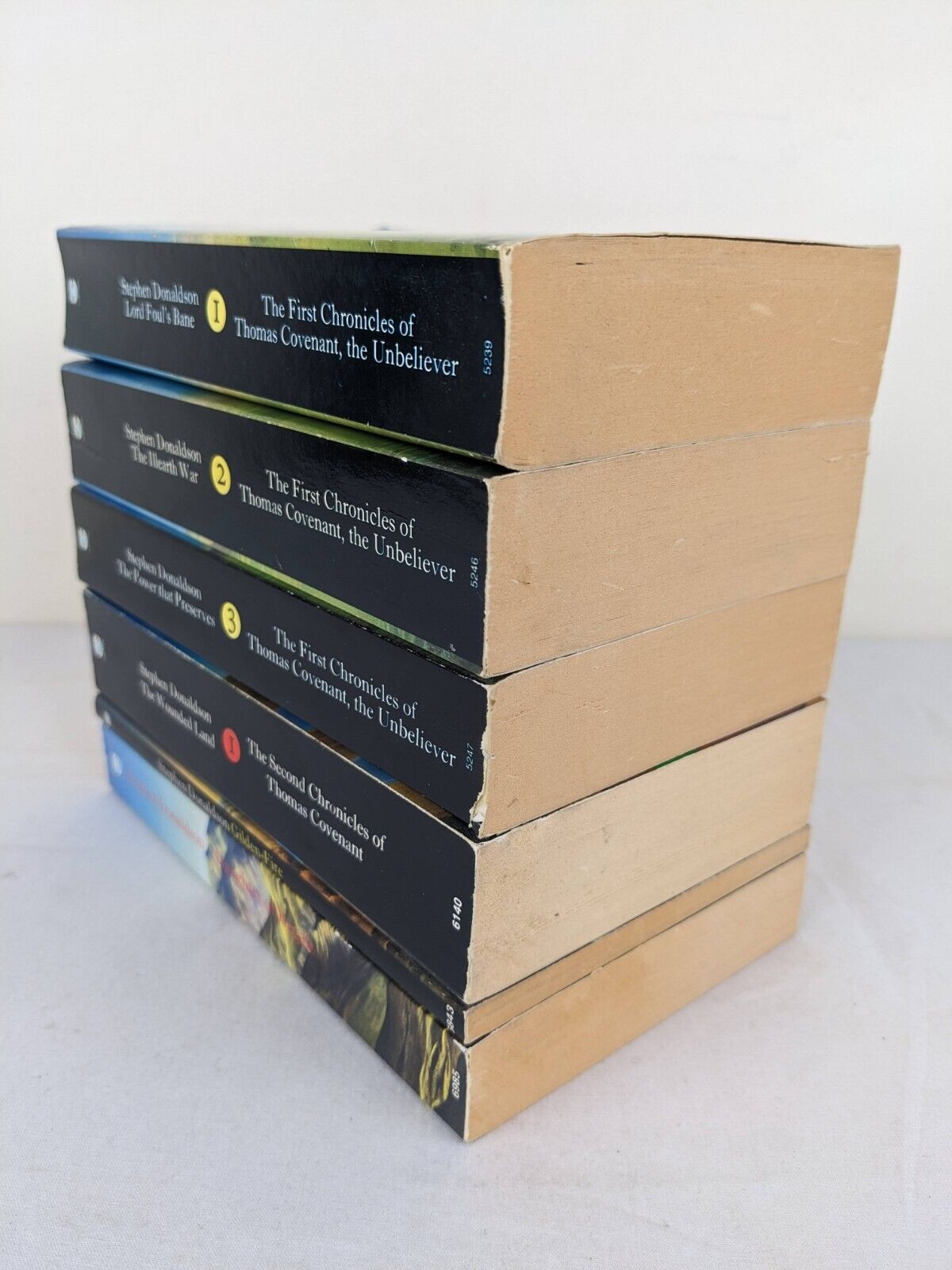 Stephen Donaldson - Thomas Covenant x 4, Gilden-fire & Daughter of Regals