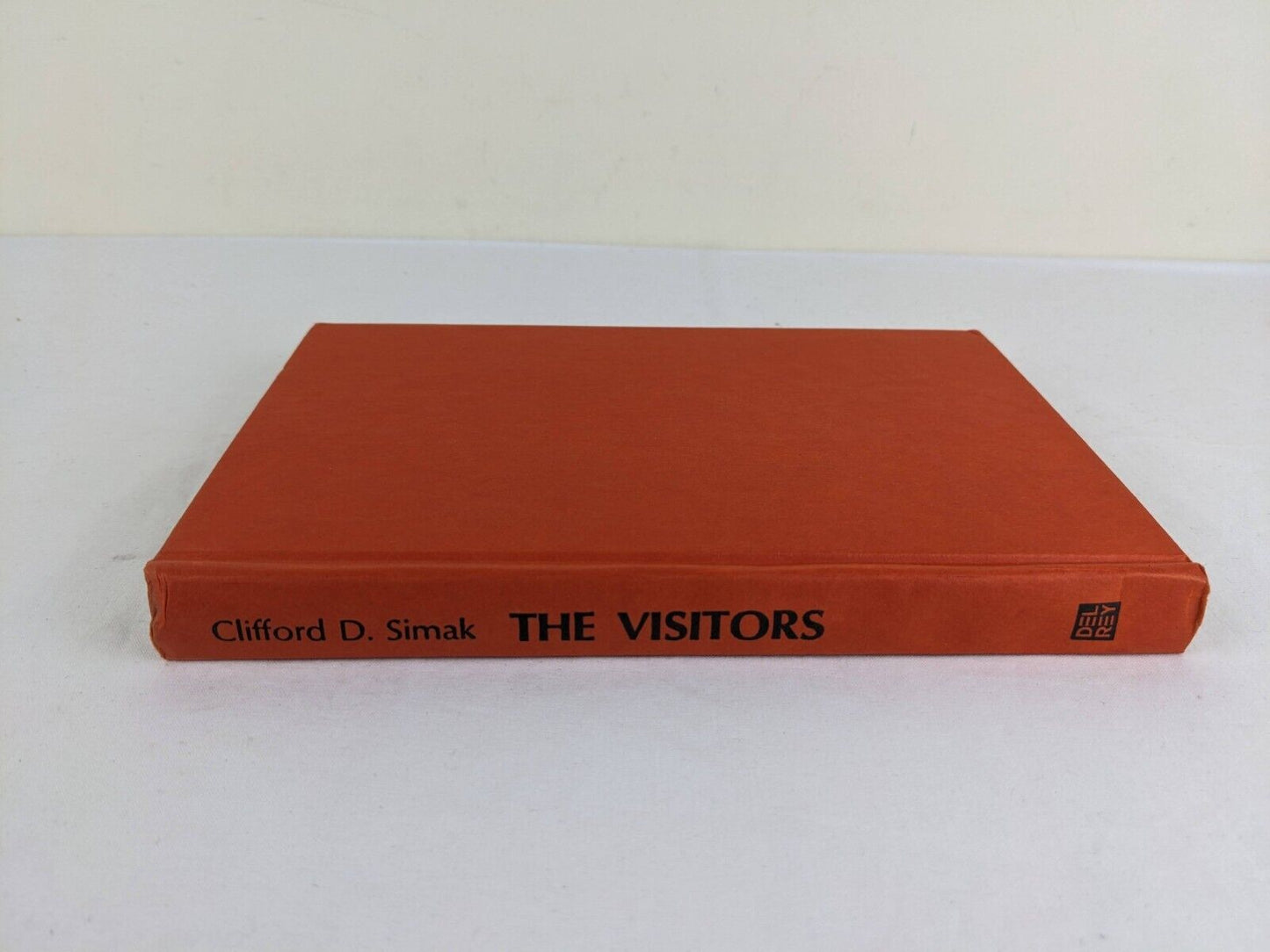 The visitors by Clifford Simak 1980 Hardcover