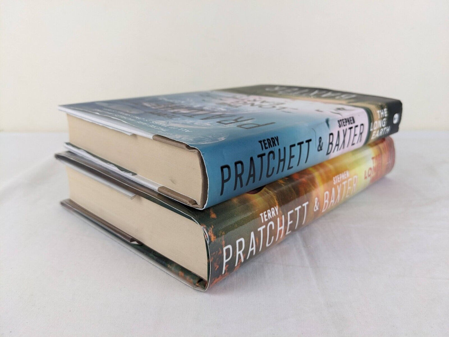 Long Earth & Long War - Terry Pratchett Stephen Baxter 2012 Hardcover First Ed.