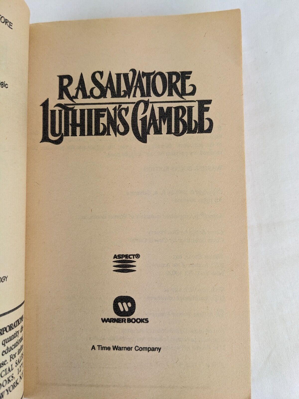 Luthien's gamble by R.A. Salvatore 1996 The crimson shadow