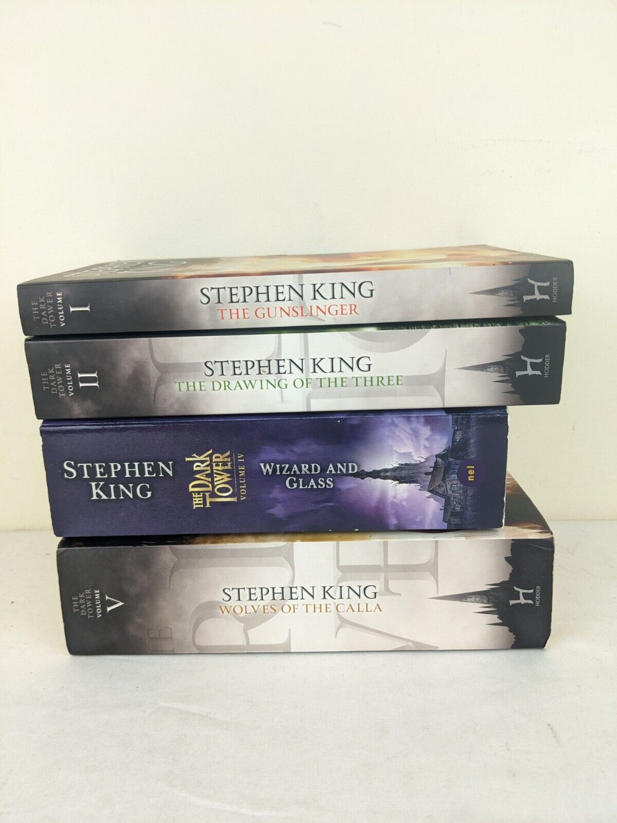 The dark tower books x 4 by Stephen King Gunslinger, Drawing, glass & Calla 2012