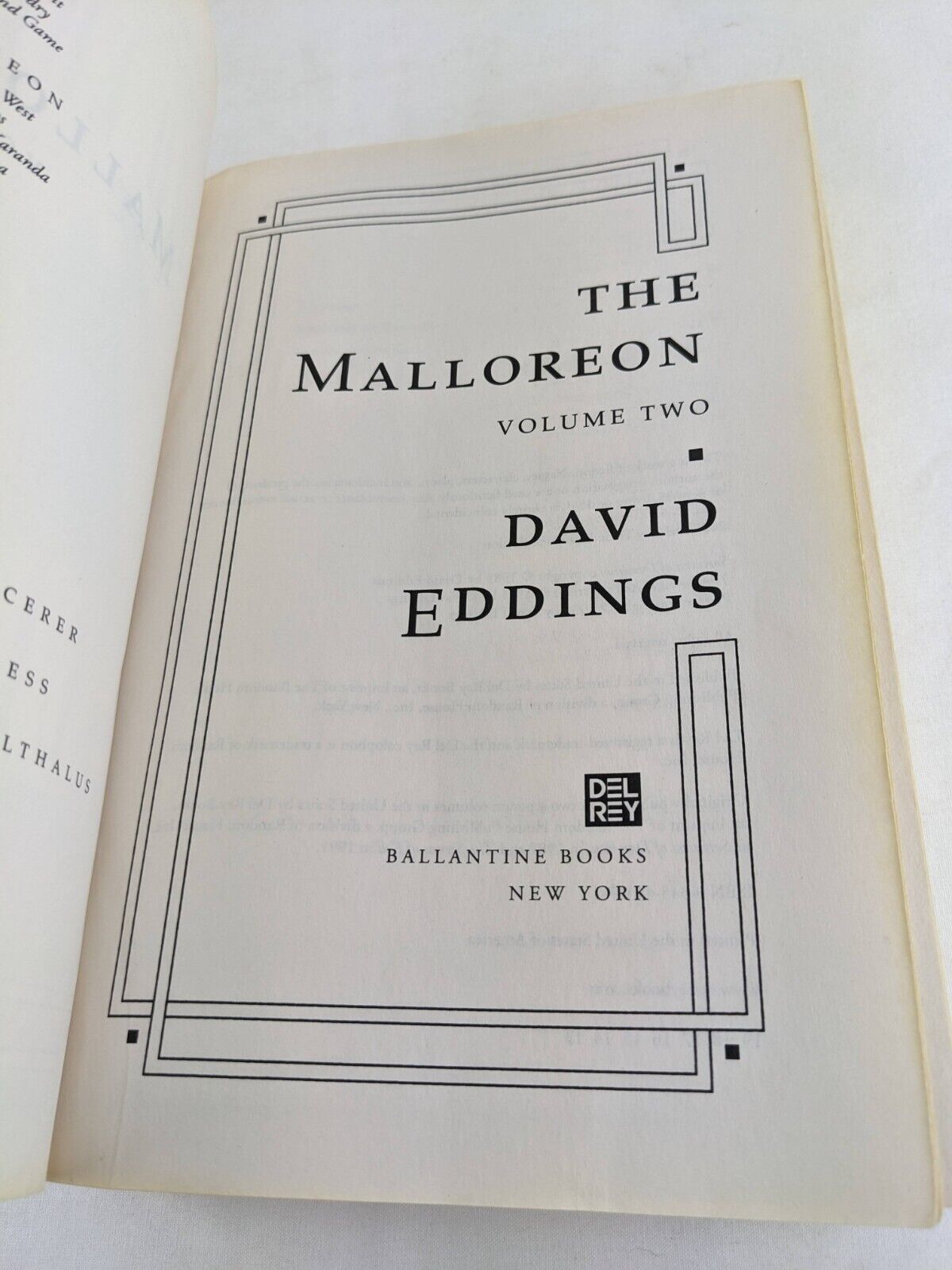 The Malloreon complete series omnibus by David Eddings 2005