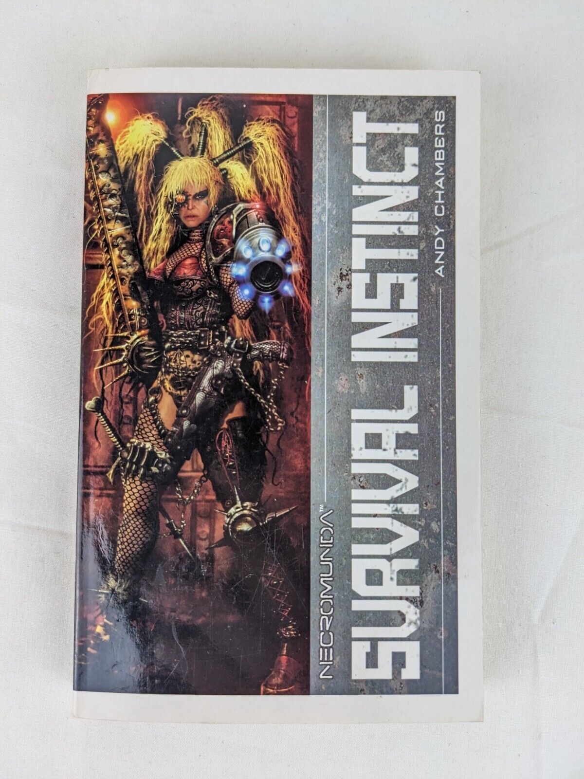 Necromunda: Survival Instinct by Andy Chambers 2005