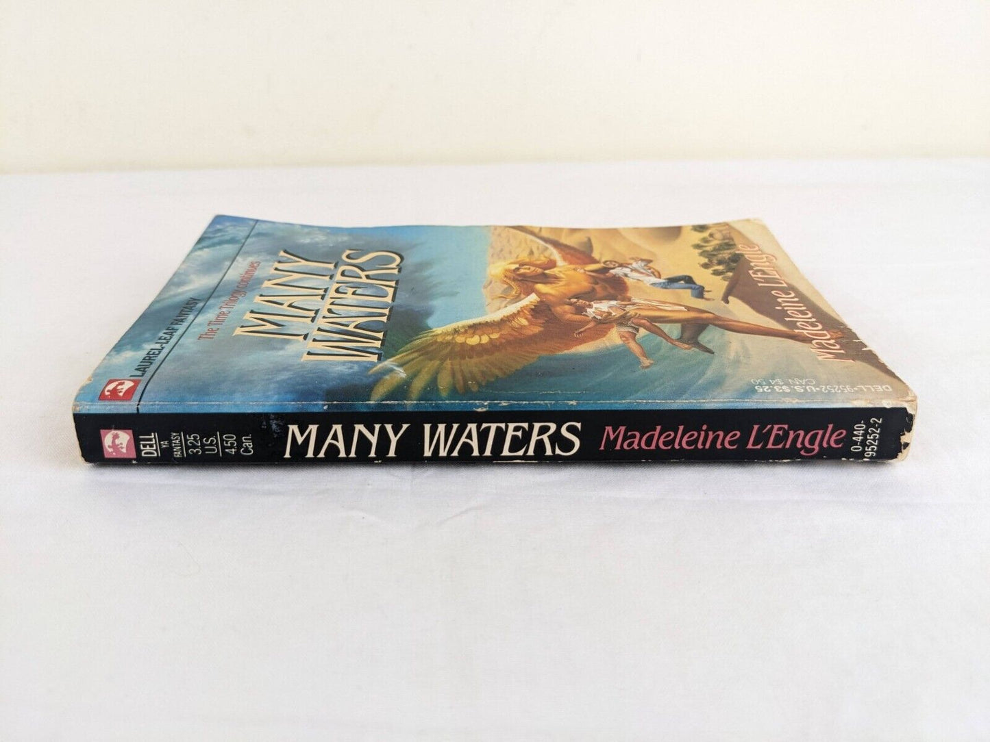 Many Waters by Madeleine L'Engle 1987 - Time series Laurel-leaf Fantasy