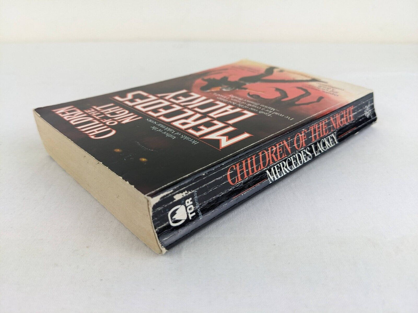 Children of the night by Mercedes Lackey 1990 Diana Tregarde