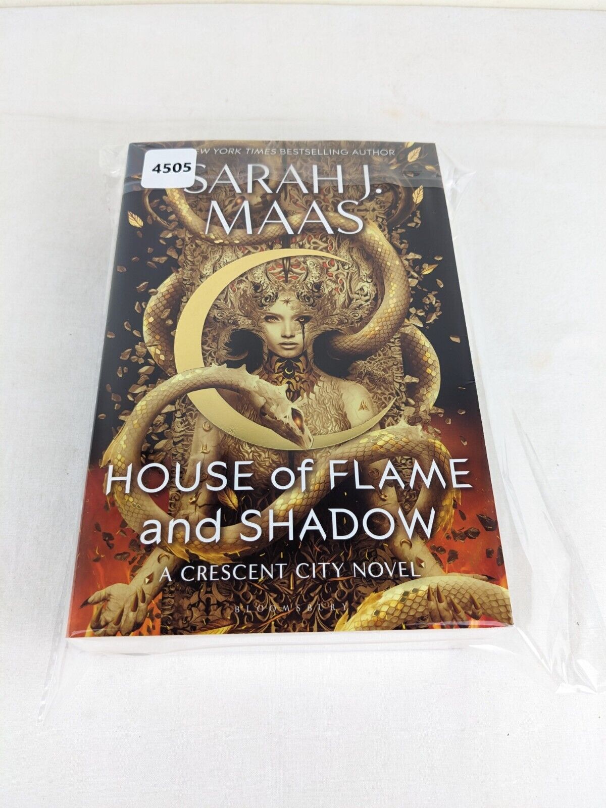 House of flame and shadow by Sarah J. Maas 2024 Crescent City