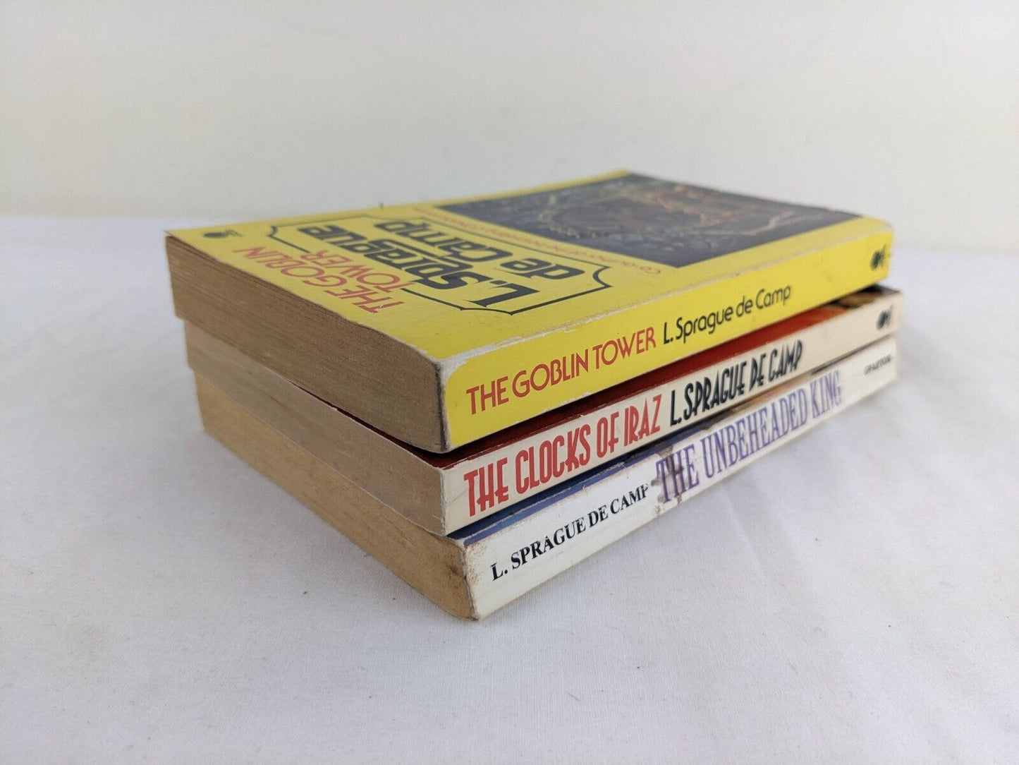 The reluctant king by L. Sprague de Camp - Goblin Tower, Iraz & Unbeheaded king