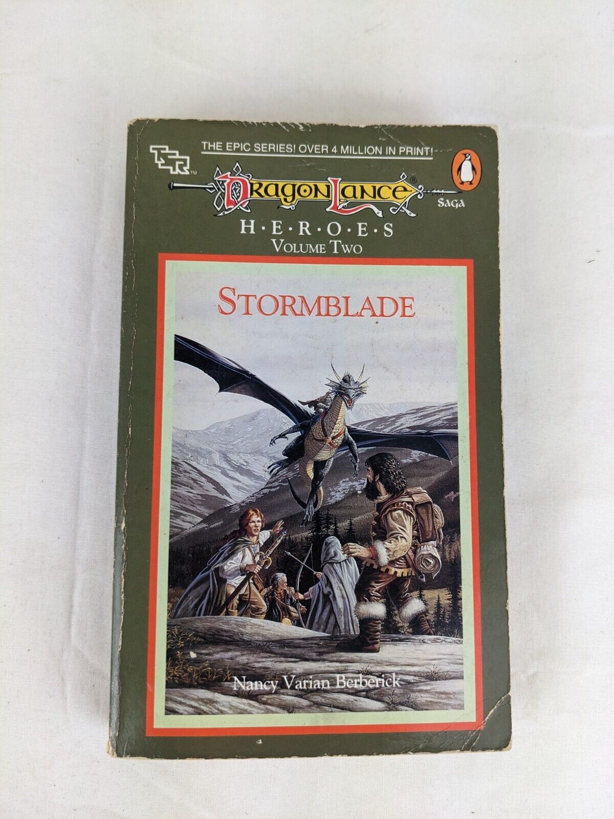 Dragonlance heroes: Stormblade by Nancy Varian Berberick 1988