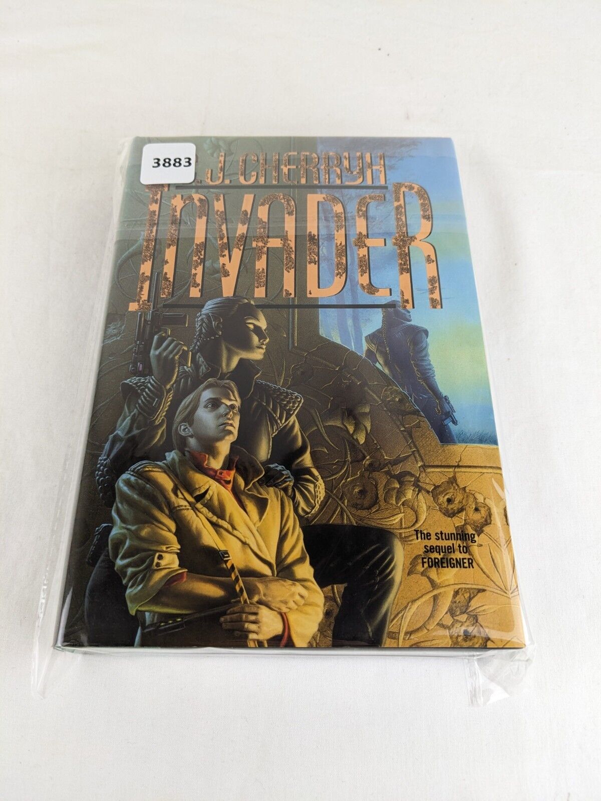 Invader by C.J. Cherryh 1995 Hardcover US First Edition - Foreigner 2