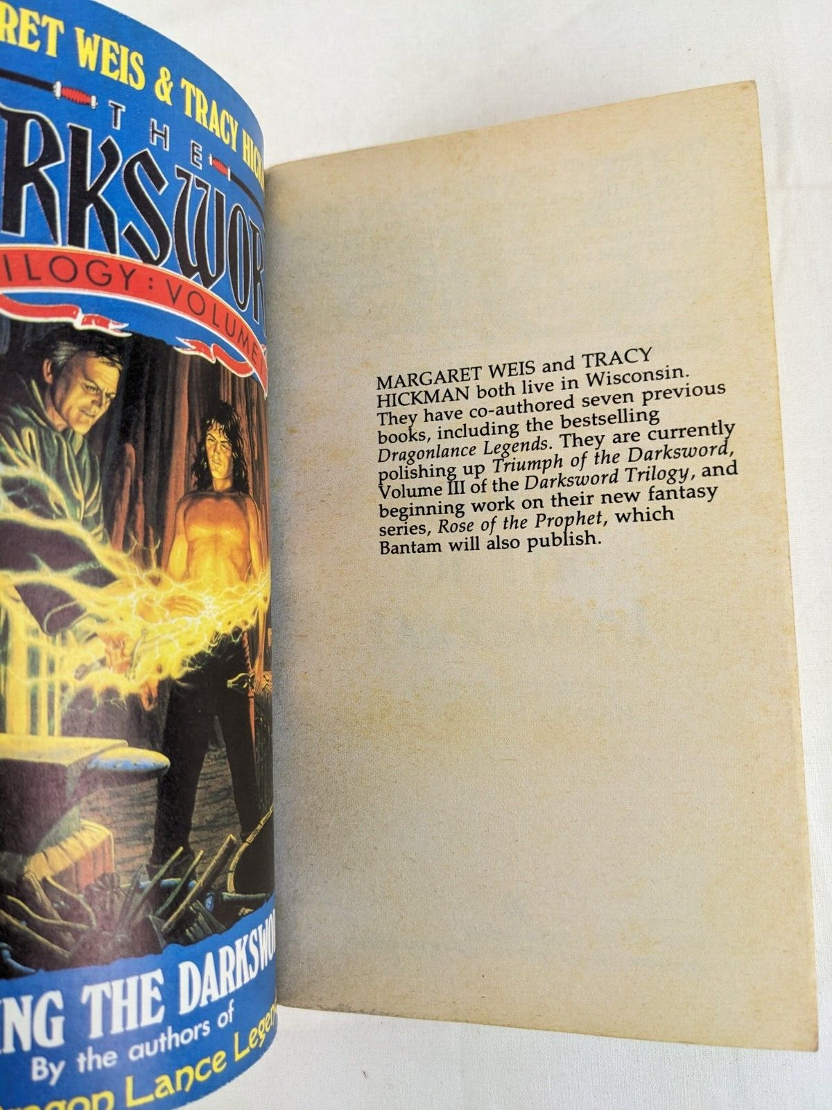 The darksword trilogy by Margaret Weis & Tracy Hickman 1994 - Alternate cover