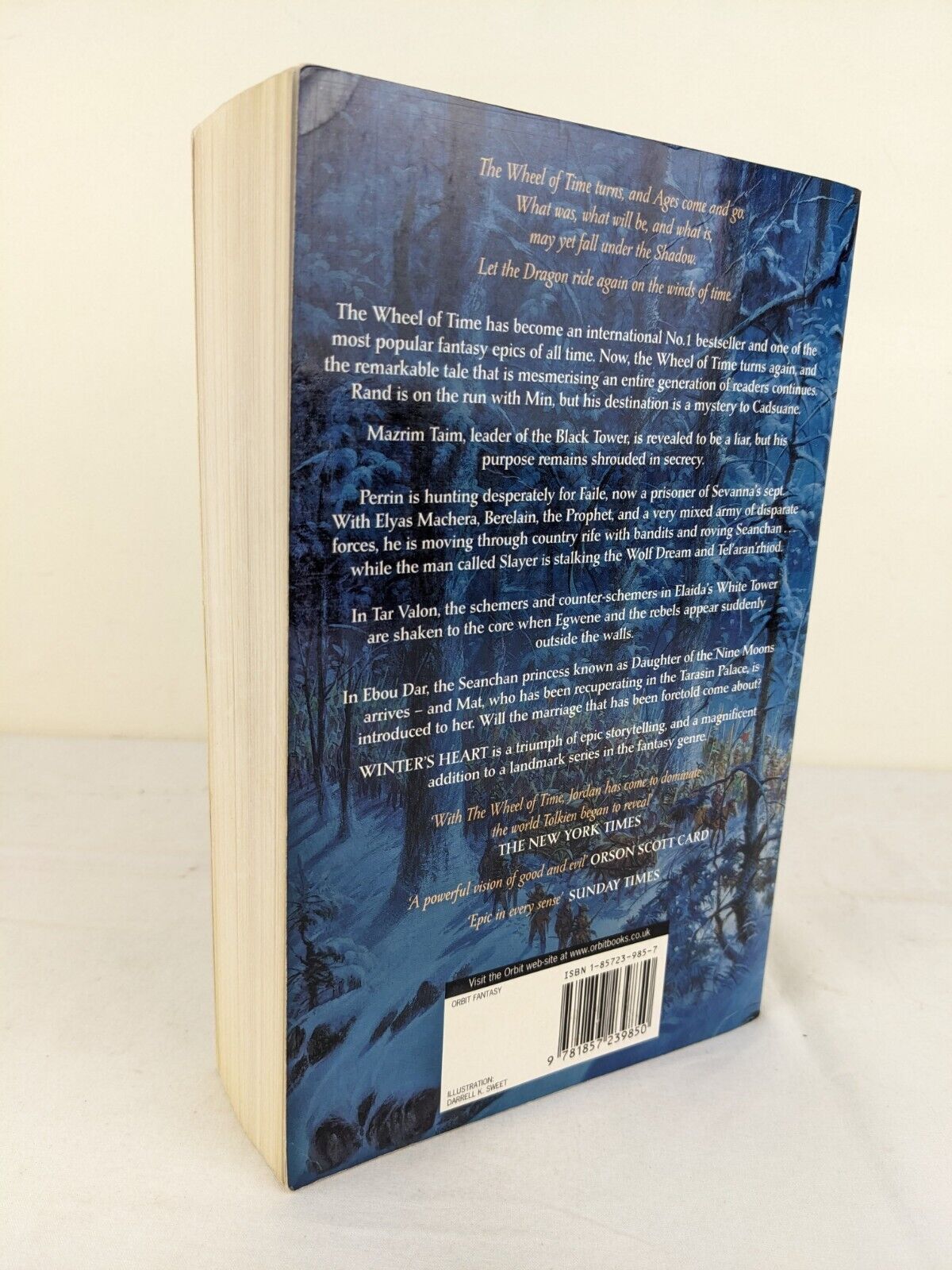 Winter's heart by Robert Jordan large Paperback wheel of time book 9 - 2000