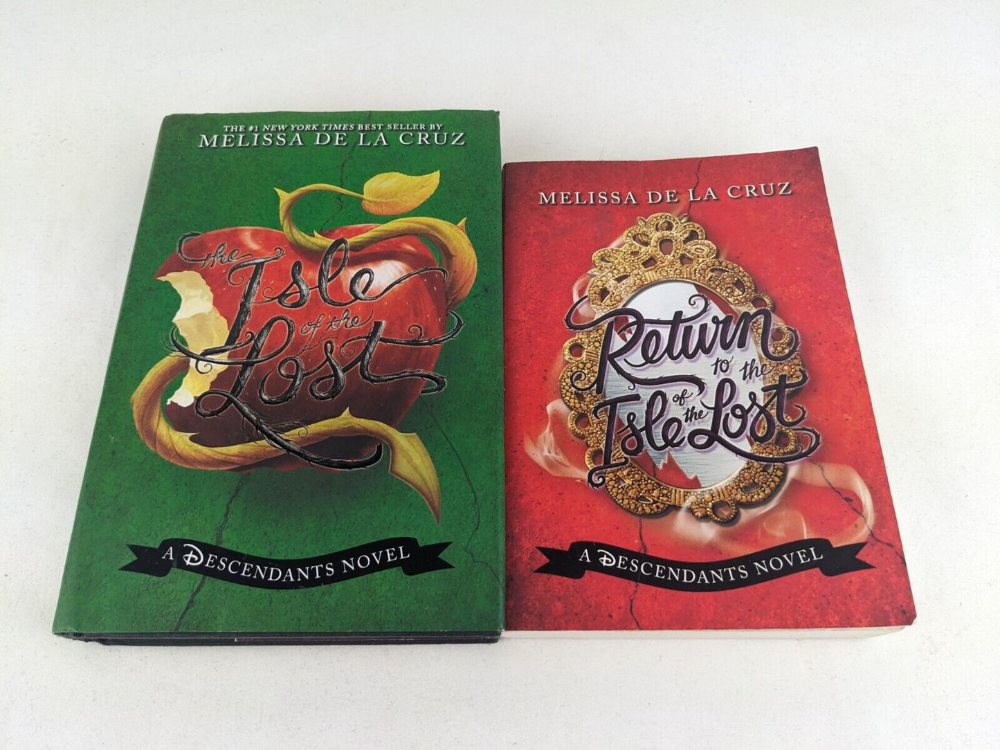 The isle of the lost & the return of the lost by Melissa De La Cruz 2015