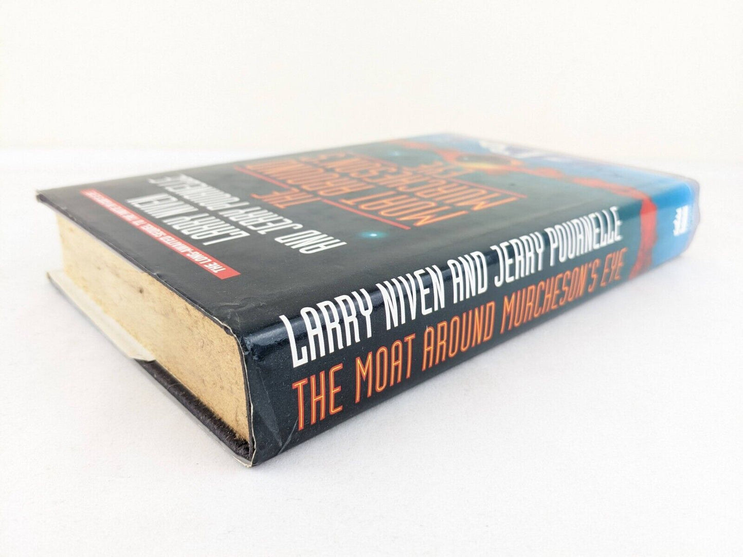The moat around Murcheson's eye by Larry Niven & Jerry Pournelle 1993 Hardcover