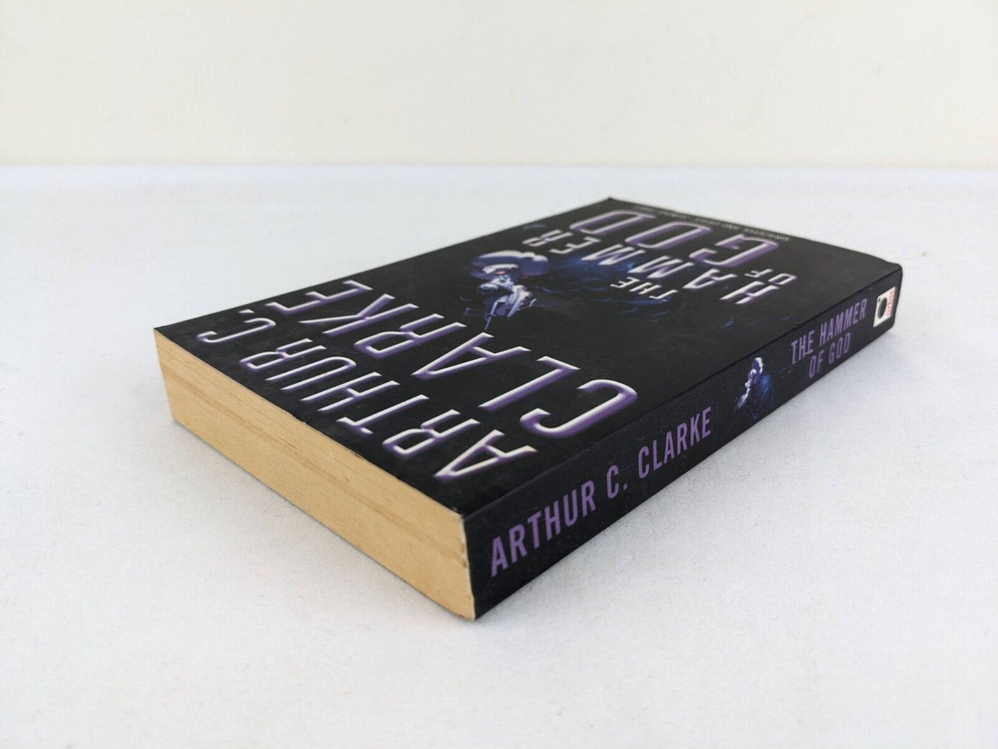 The hammer of god by Arthur C. Clarke 2000