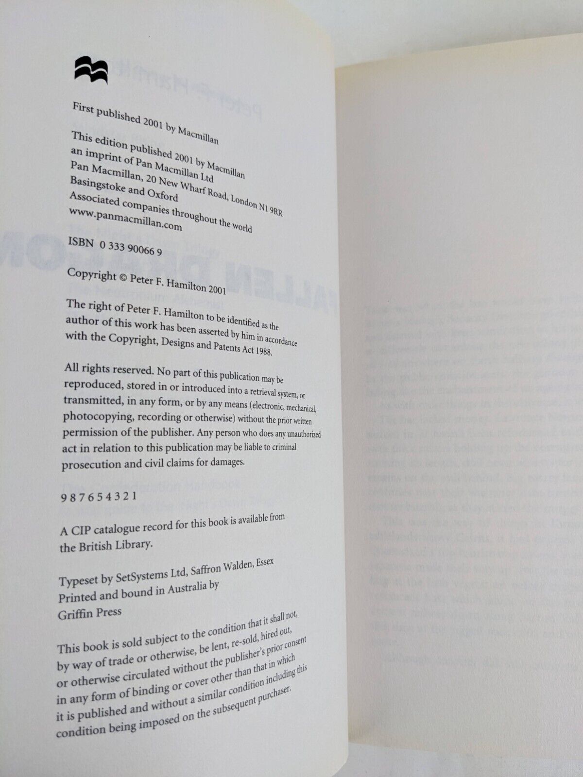 Fallen Dragon by Peter F. Hamilton 2001