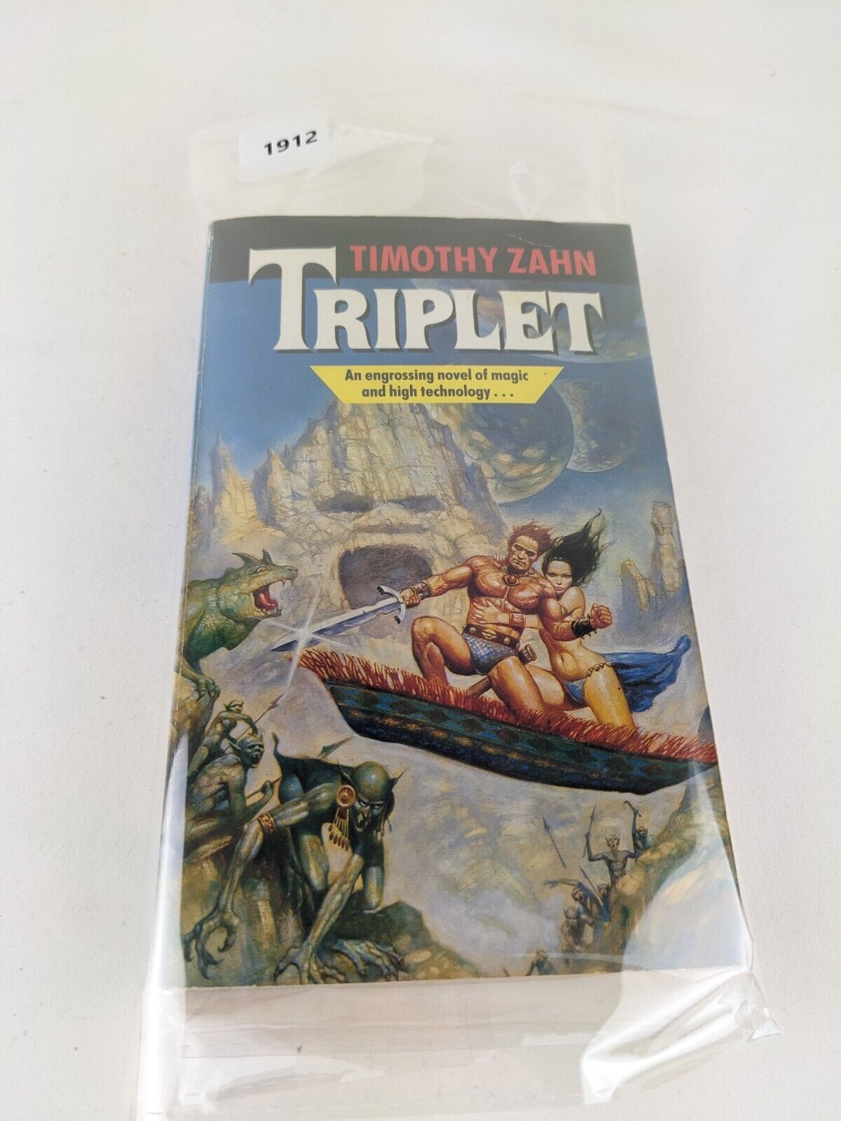 Triplet by Timothy Zahn 1988