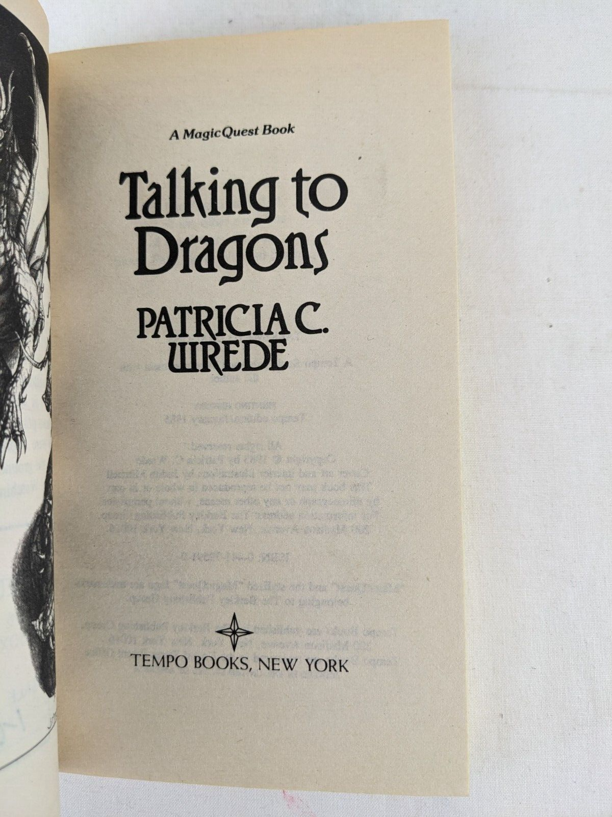 Talking to dragons by Patricia C. Wrede 1985 - Enchanted Forest Chronicles