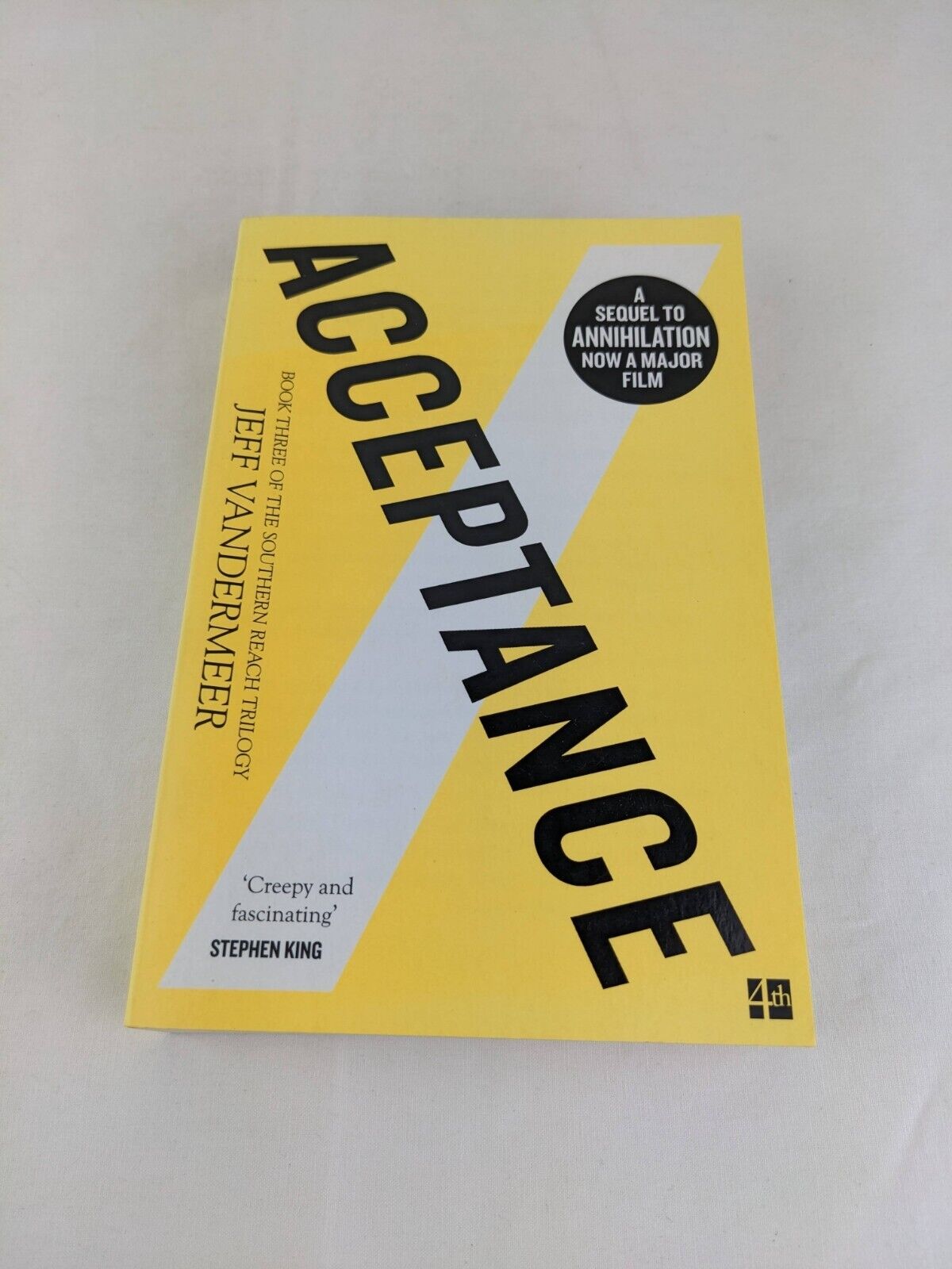 Acceptance by Jeff Vandermeer 2015 Southern Reach