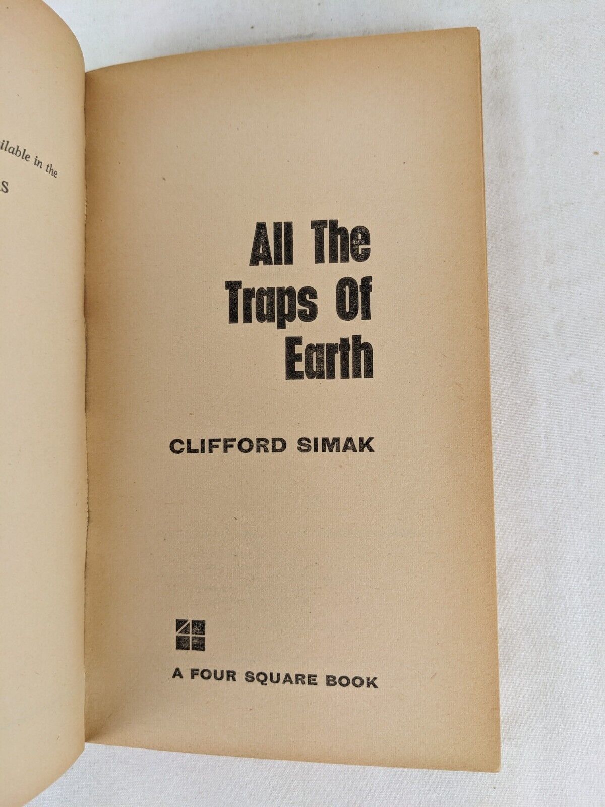 All the traps of Earth by Clifford Simak four square books 1964