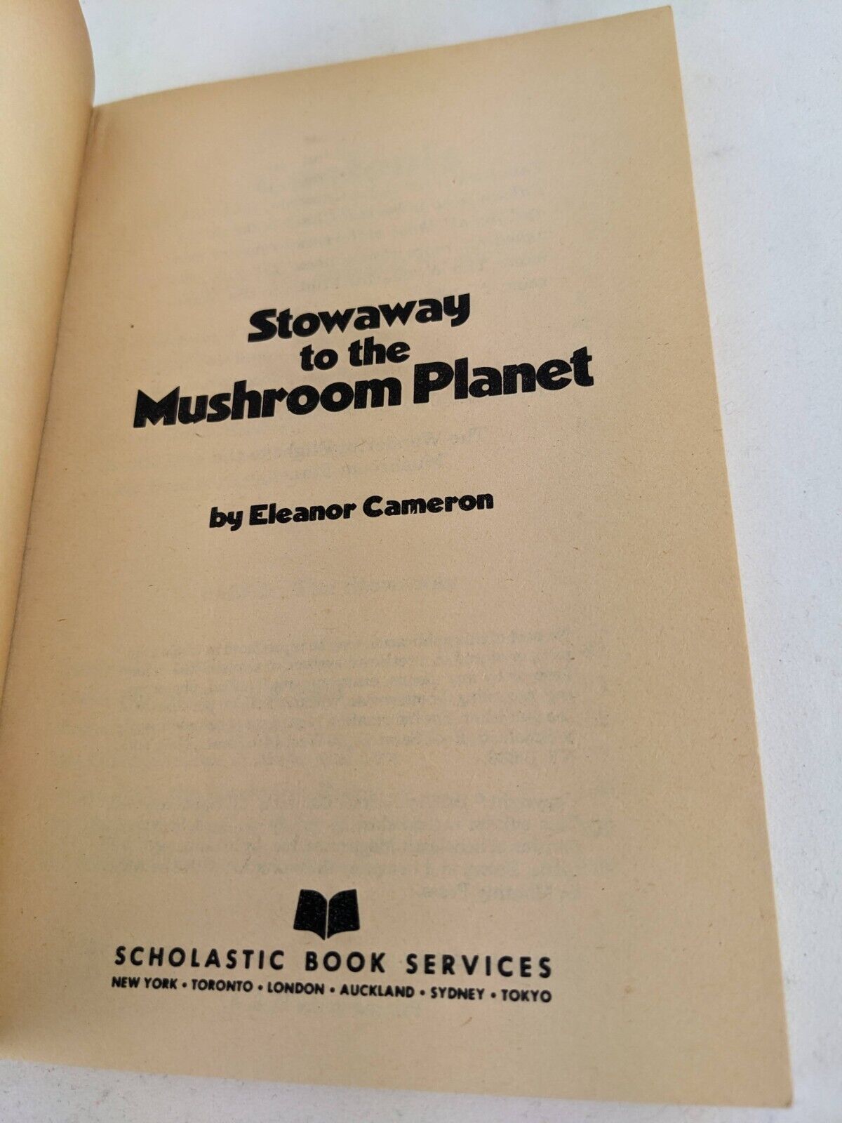 Stowaway to the mushroom planet by Eleanor Cameron 1956 Scholastic