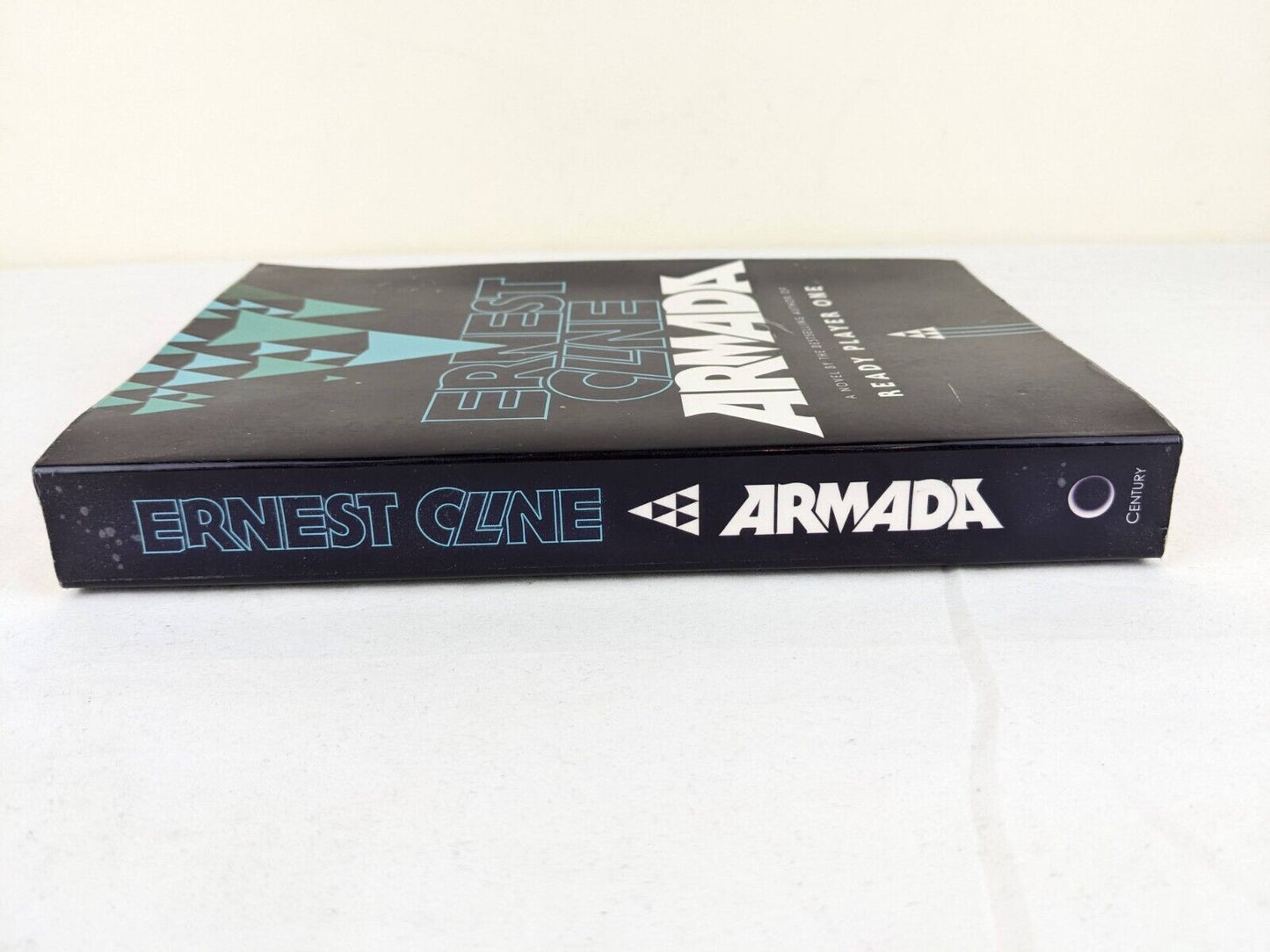 Armada by Ernest Cline 2015