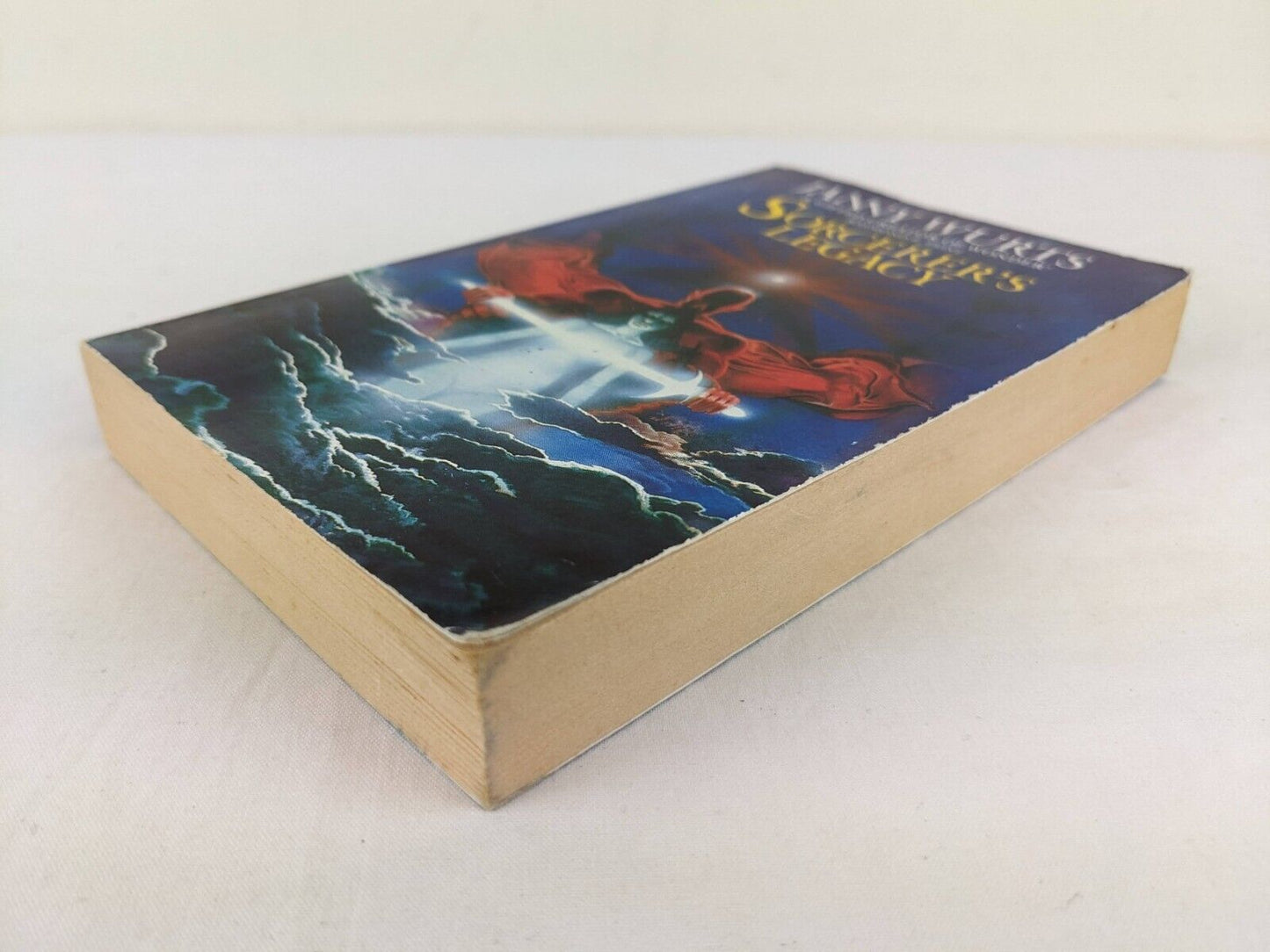 Sorcerer's legacy by Janny Wurts 1989