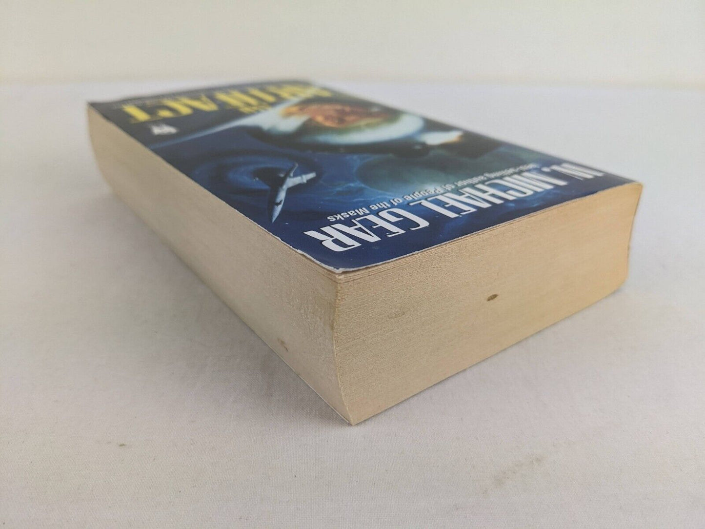 The Artifact by W. Michael Gear 1990