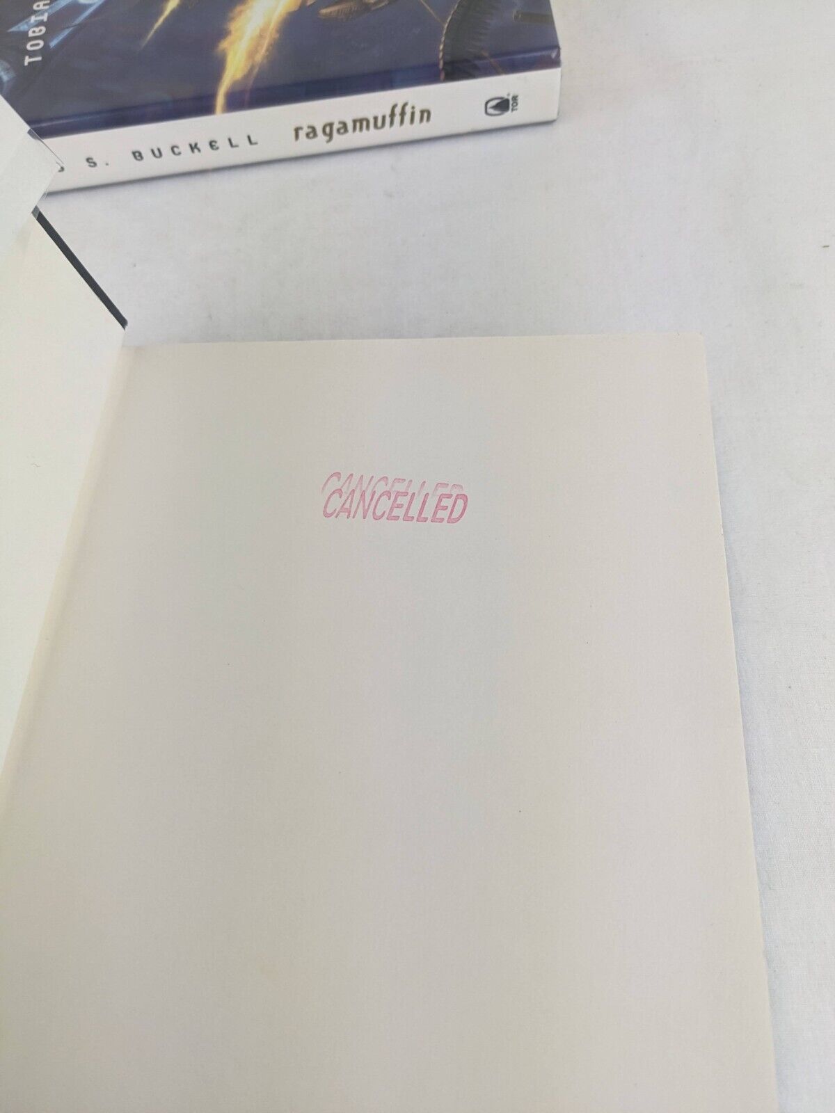 Xenowealth: Crystal Rain & Ragamuffin by Tobias Buckell 2006 Hardcover First Ed.