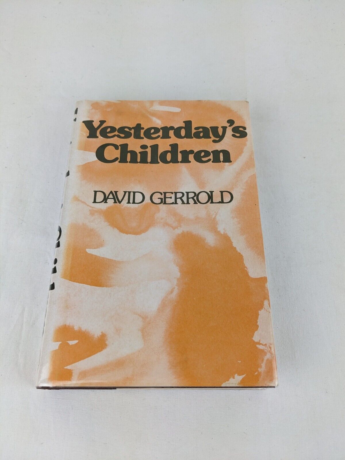 Yesterday's children by David Gerrold 1975 Hardcover Reader's Union